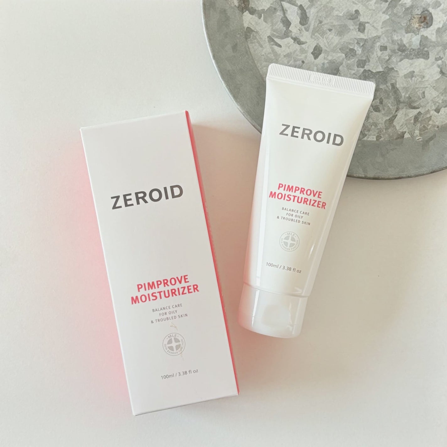 ピンプローブモイスチャーライザー/ZEROID/フェイスクリームを使ったクチコミ(4枚目)