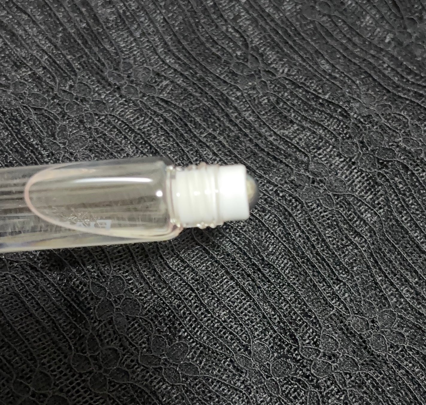 パルファンドトワレ ロールオン 雨色の香り/フィアンセ/香水を使ったクチコミ(3枚目)