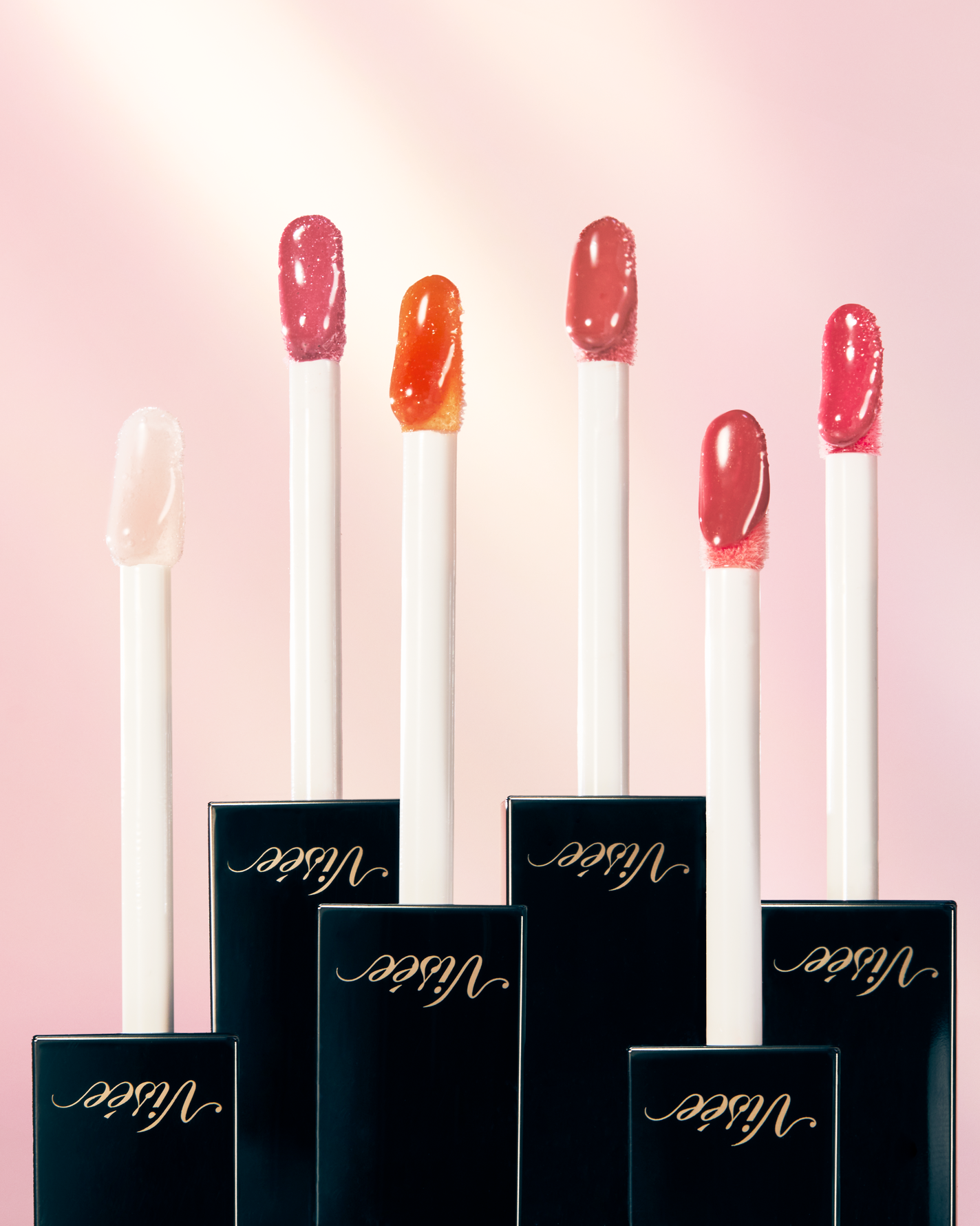 Visée(ヴィセ)Official アカウント on LIPS 「〖完全保存版〗エッセンスリッププランパー最新パソカラ表🎨ˊˎ˗..」(3枚目)