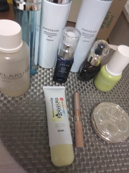 カバー&ストレッチコンシーラー UV/キャンメイク/リキッドコンシーラーを使ったクチコミ(1枚目)