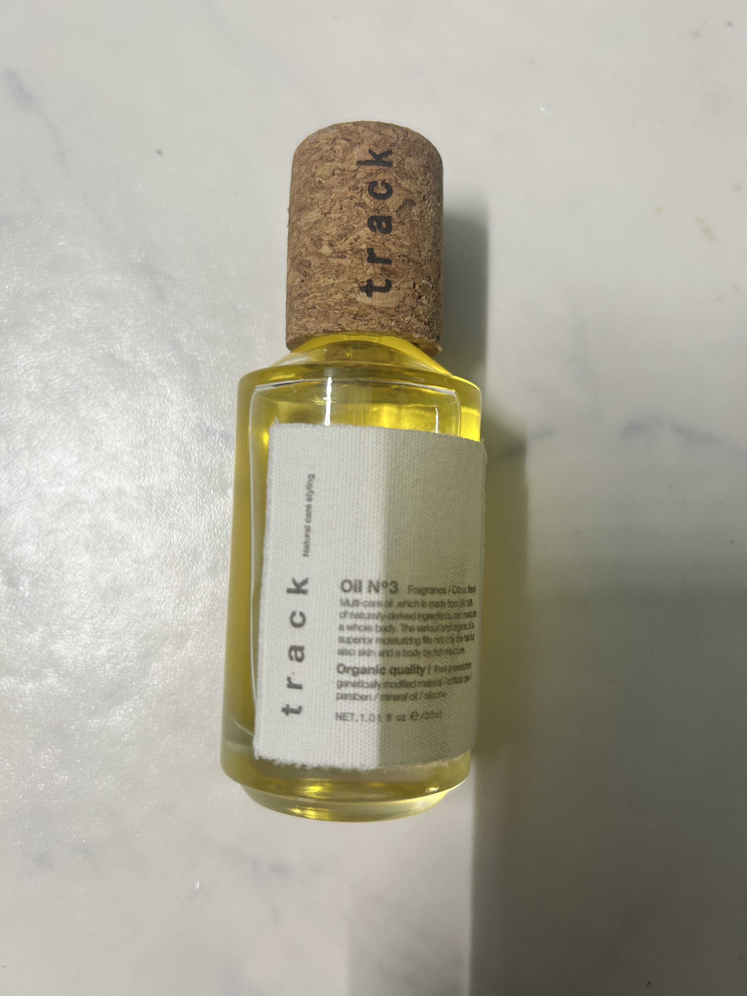 トラック オイル 30ml（ミニサイズ）　No.3/track/ヘアオイルを使ったクチコミ（1枚目）