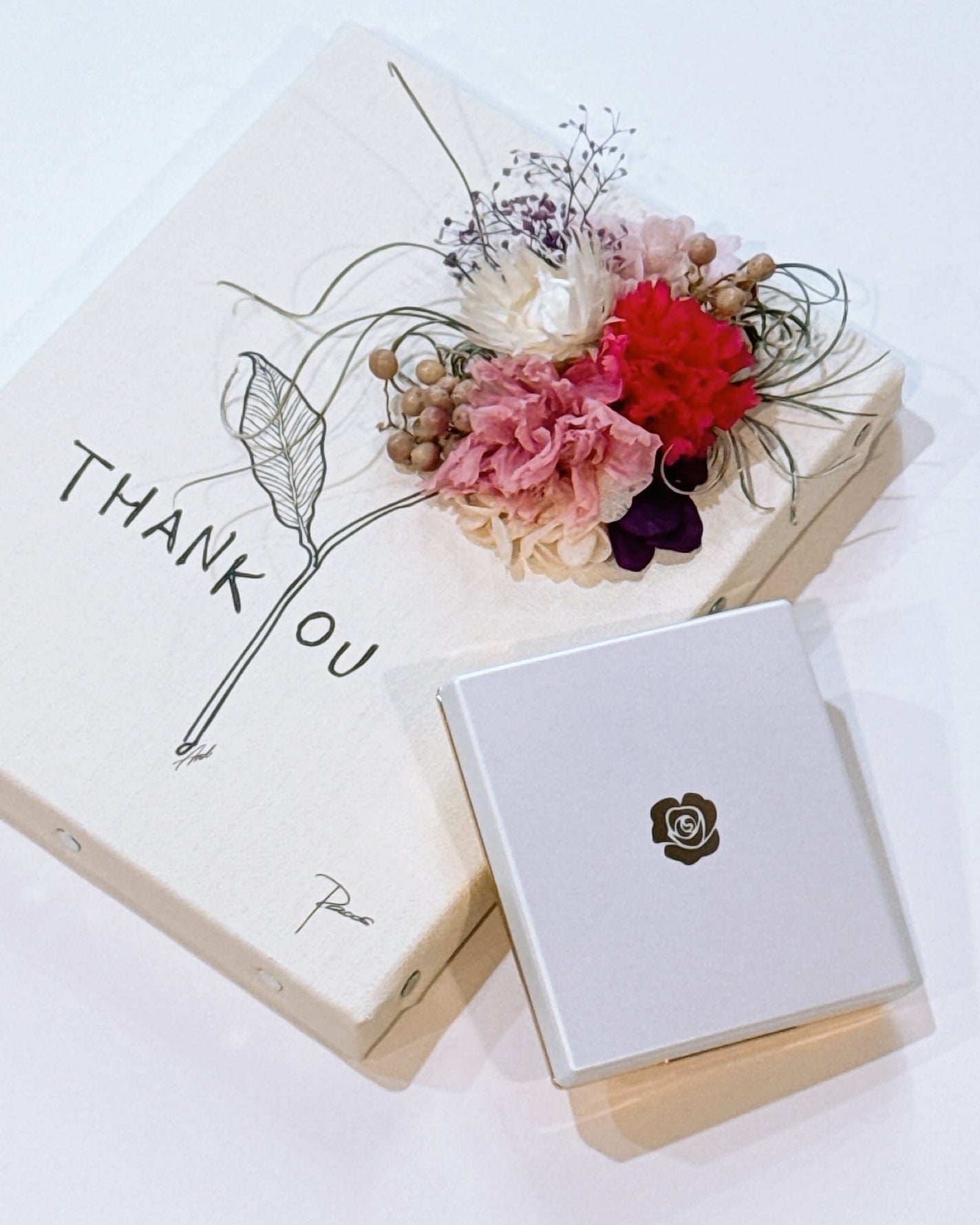 ステファニー サンブロック ルーセントパウダー Ⅲ/ステファニー/プレストパウダーを使ったクチコミ(3枚目)