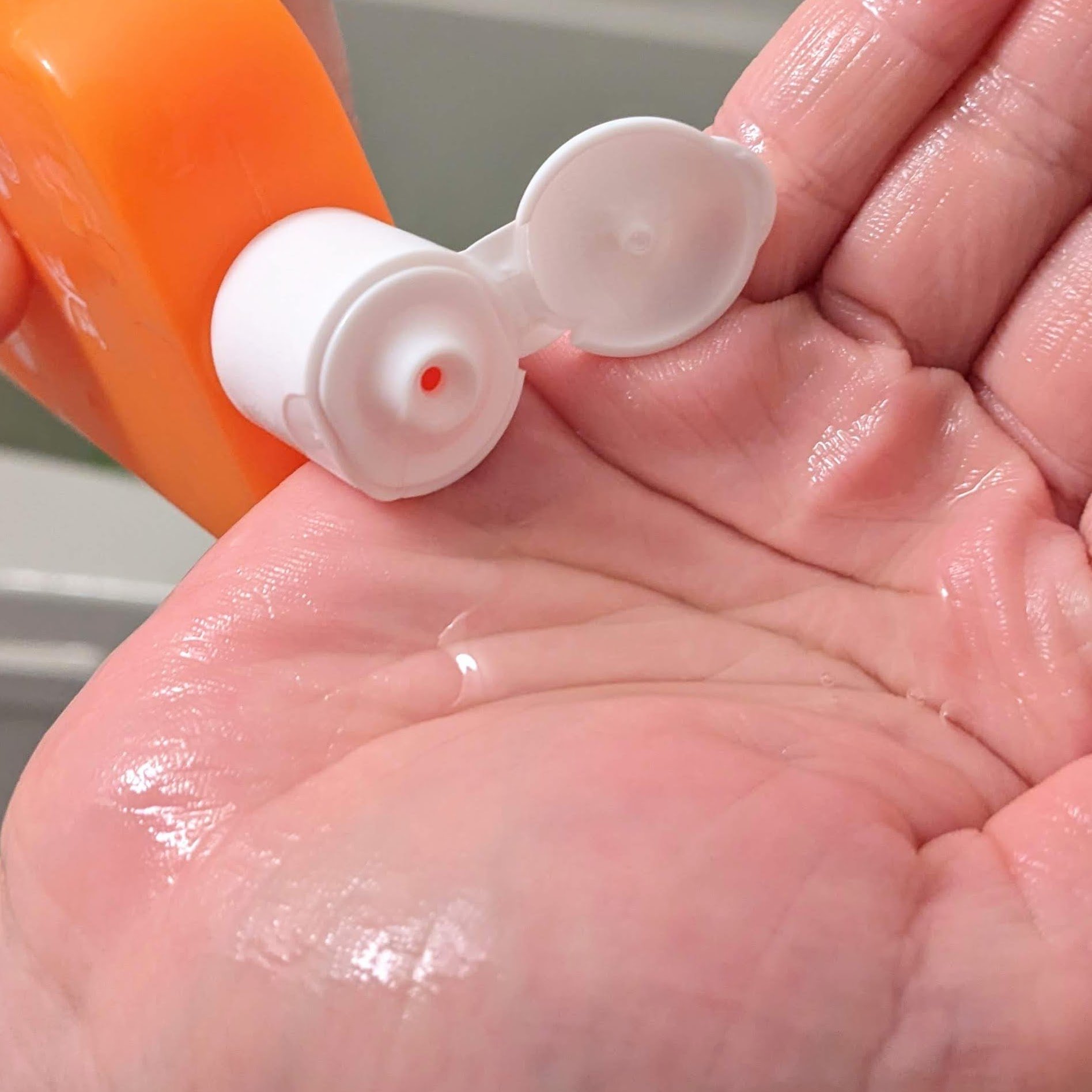 エーエフシー 薬用 爽快柑 アミノ酸シャンプー（お試しサイズ150ml）のクチコミ「雨が降らない　乾燥した季節でも☀️　
うねりが　ピッとなって　憧れのまっすぐヘアに👩

🟧美容.....」（3枚目）