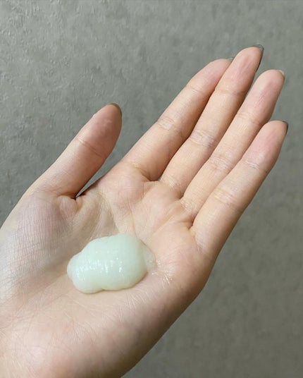 ローズマリー スカルプ スクラブ/AROMATICA/ヘッドスクラブを使ったクチコミ(2枚目)