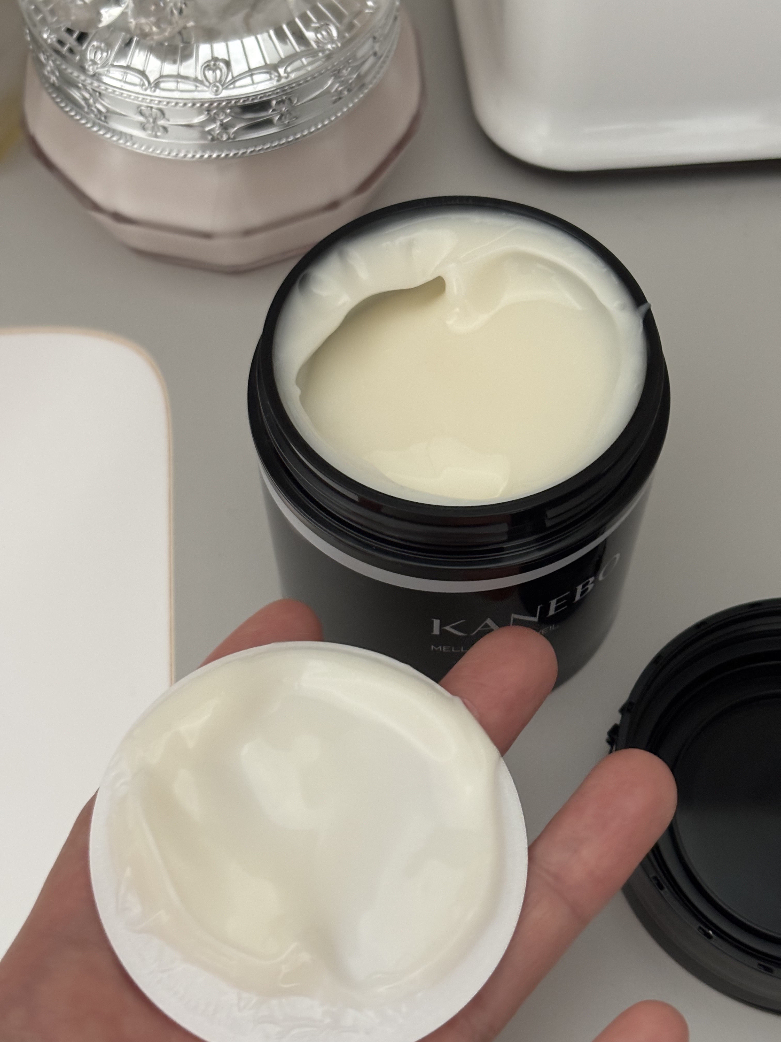 メロウ　オフ　ヴェイル/KANEBO/クレンジングクリームを使ったクチコミ（2枚目）