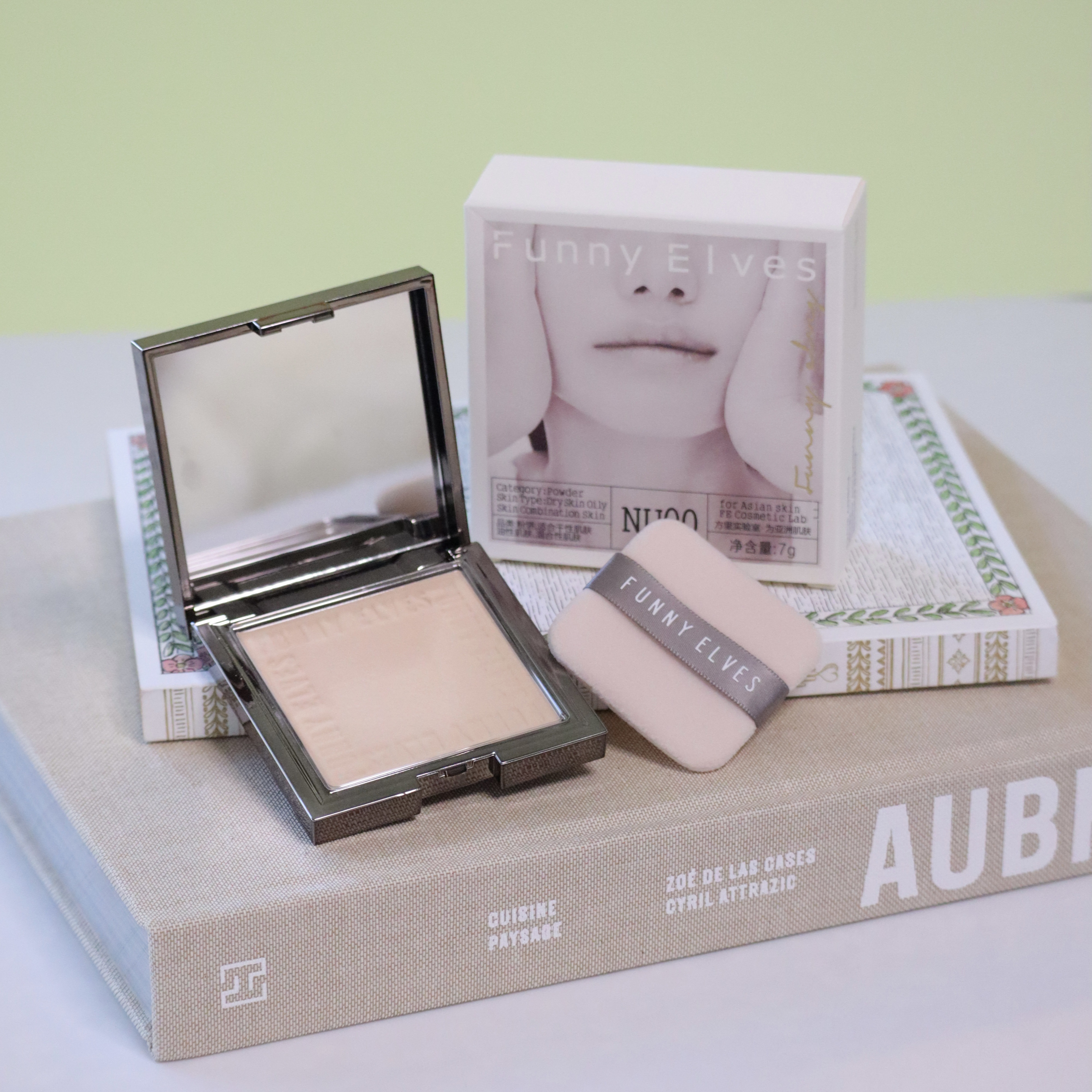 ソフトマットプレストパウダー/FUNNY ELVES方里/プレストパウダーを使ったクチコミ（1枚目）