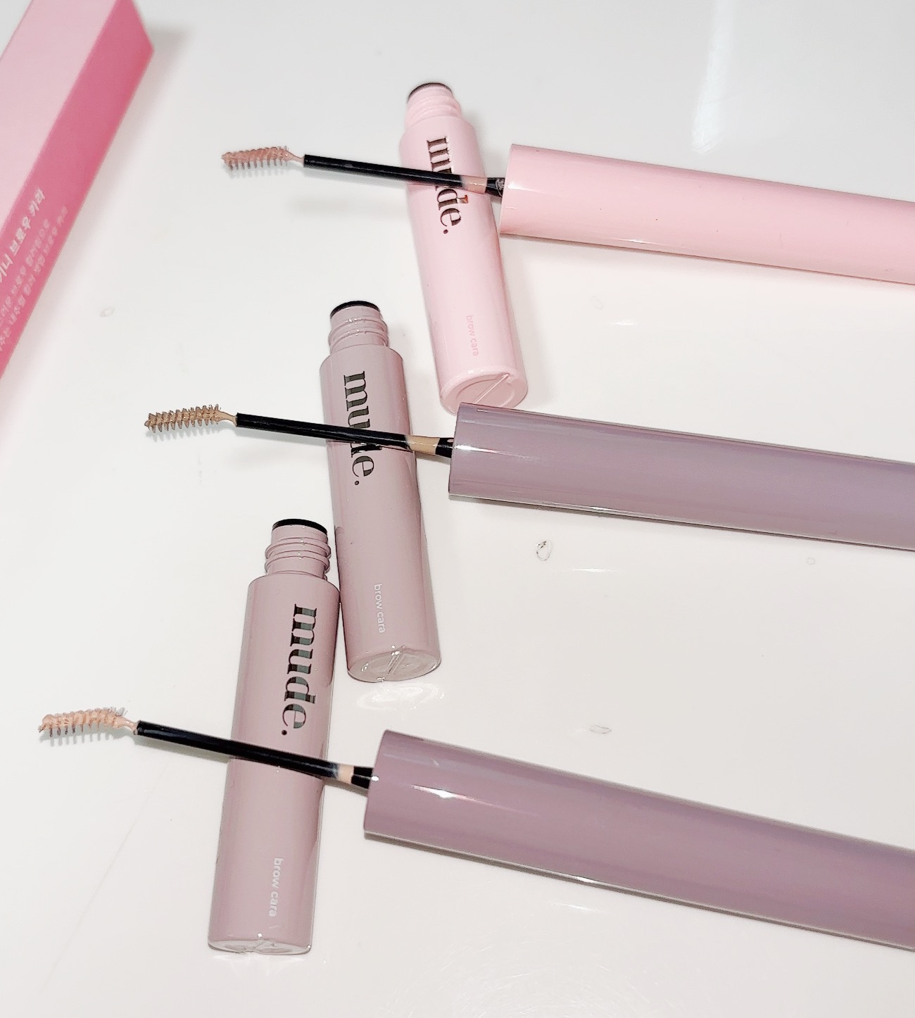 インスパイアスキニーブロウカラ/mude./眉マスカラを使ったクチコミ（2枚目）