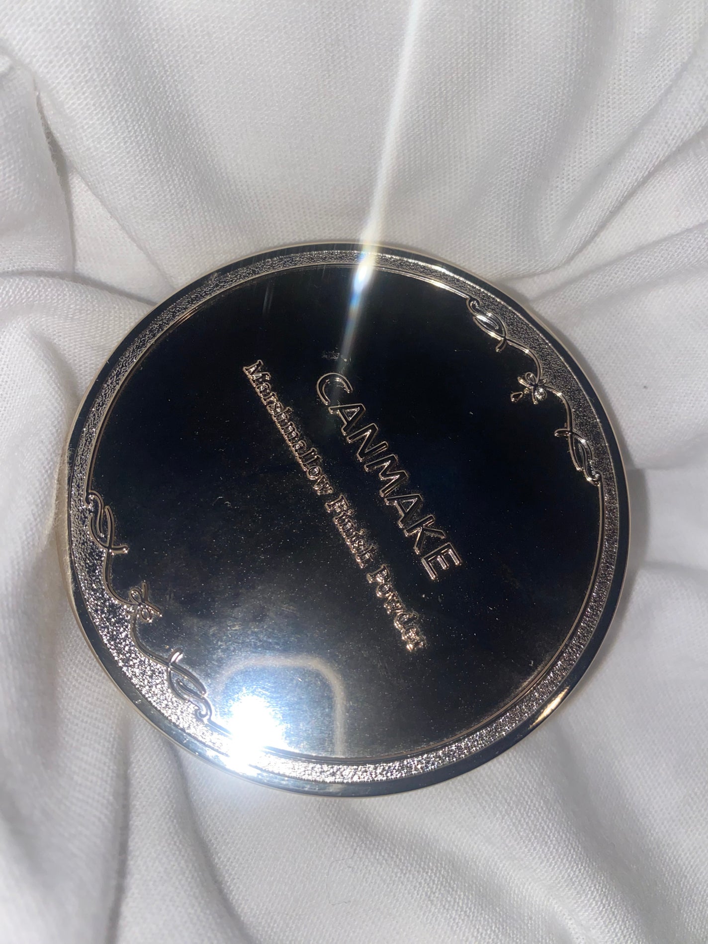 マシュマロフィニッシュパウダー ~Abloom~/キャンメイク/プレストパウダーを使ったクチコミ(1枚目)