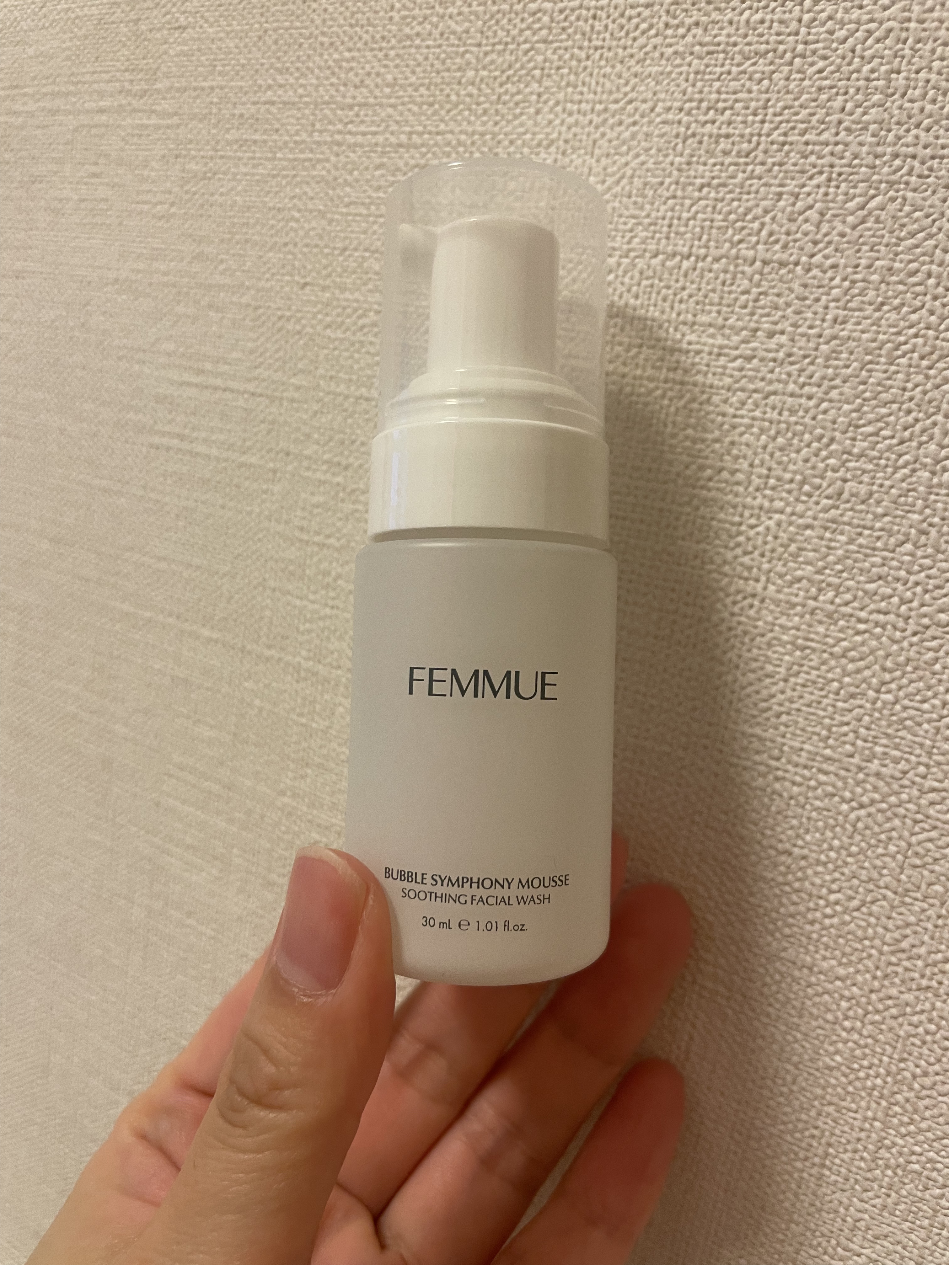 FEMMUE　
バブルシンフォニー ムースウォッシュ


キットに付属していたミニサイズを使いきりました！


なんといっても香りがフローラルの香りで使うたびに癒されていました🌸


大好きなポンプタイプで、柔らかい泡で出てきます。


