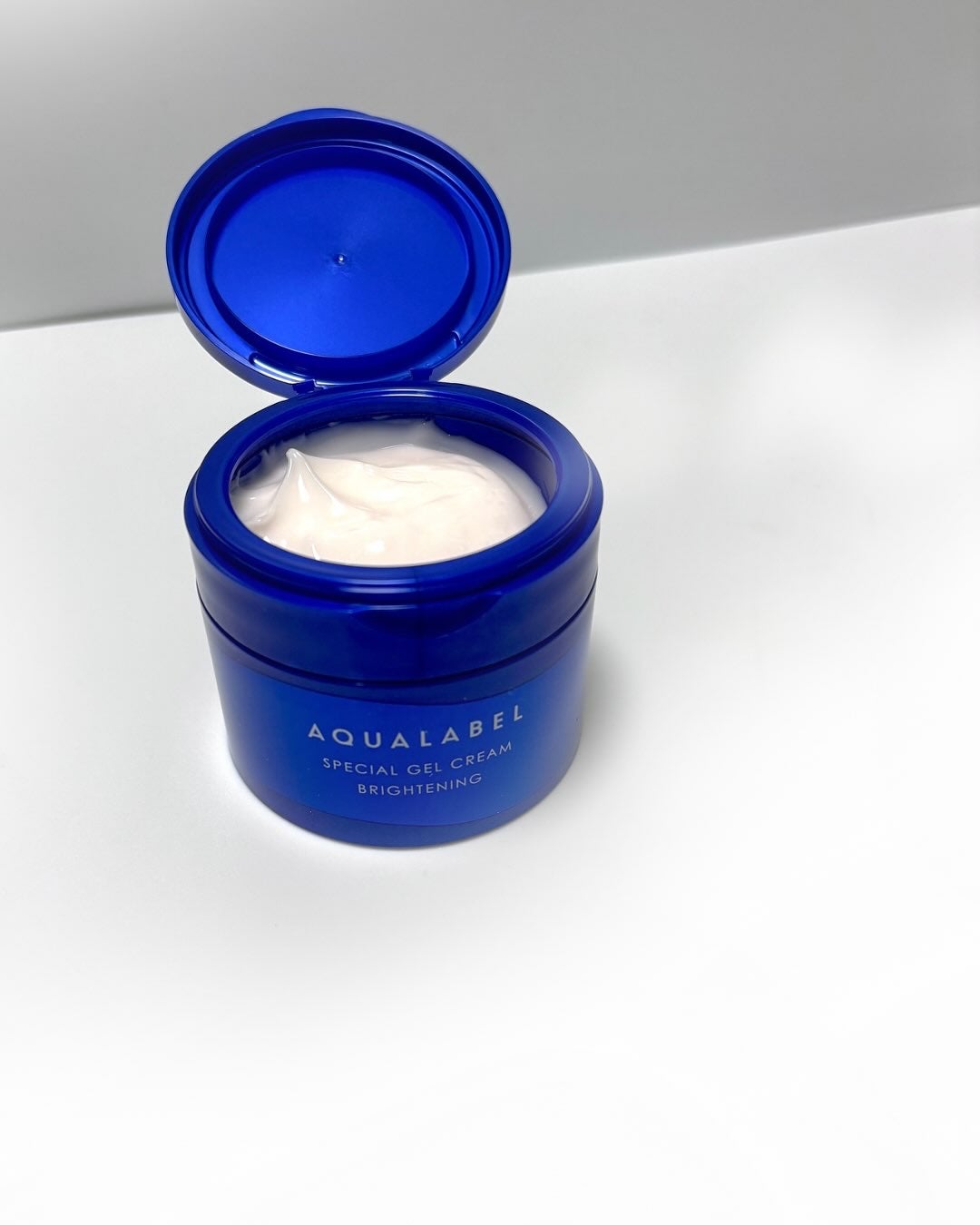 スペシャルジェルクリーム EX (ブライトニング) /アクアレーベル/オールインワン化粧品を使ったクチコミ(4枚目)