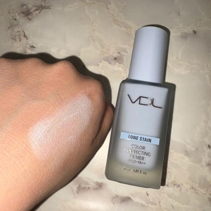 トーンステインカラーコレクティングプライマー/VDL/化粧下地を使ったクチコミ(2枚目)
