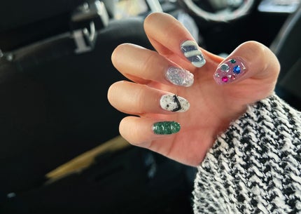 𝚁 𝚒 𝚔 𝚘 on LIPS 「selfnail💅🏻🩷過去ネイル実はHARIBOみたいなグミみ..」(2枚目)