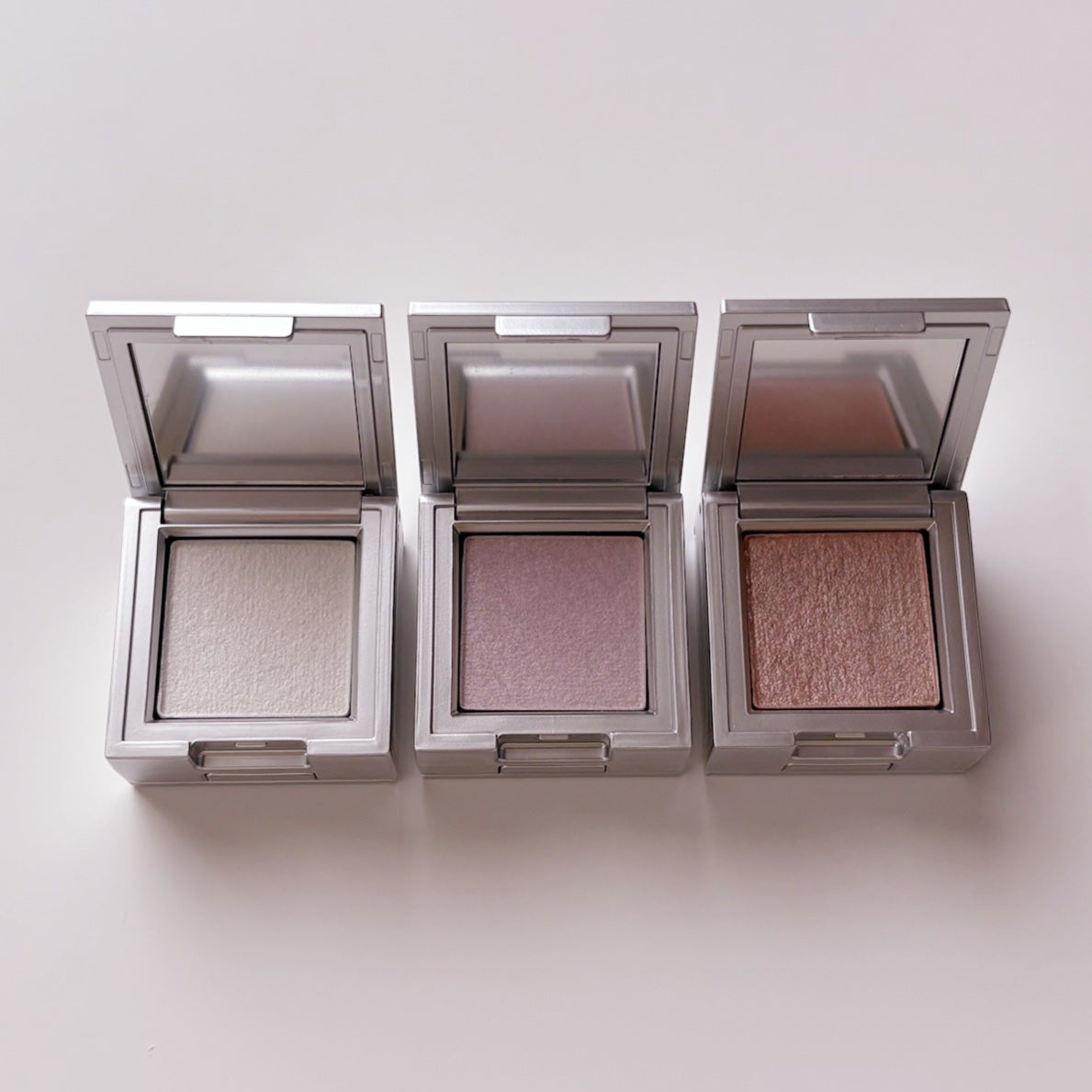 ストロビングフェイスキューブ/TWO SLASH FOUR/ハイライトを使ったクチコミ(8枚目)