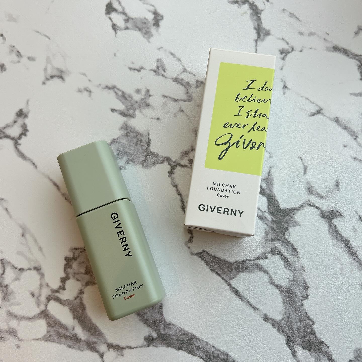 ジヴェルニー 密着カバーファンデーション 21C クールベージュ/GIVERNY/リキッドファンデーションを使ったクチコミ（1枚目）