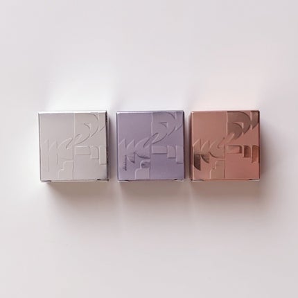 ストロビングフェイスキューブ/TWO SLASH FOUR/ハイライトを使ったクチコミ(3枚目)