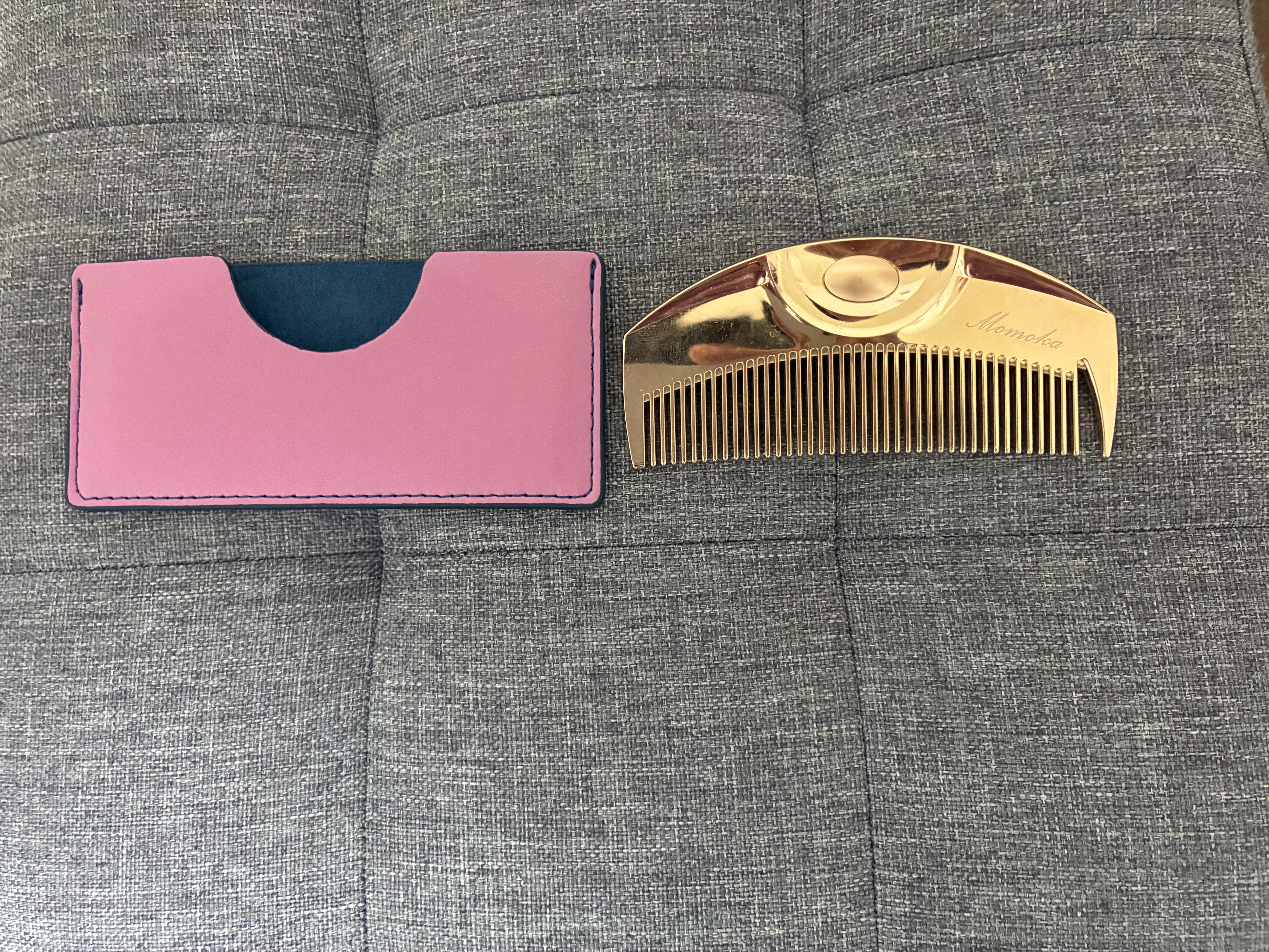 LOVECHROME K24GPツキ ローズゴールドのクチコミ「LOVECHROME　K24GPツキ ローズゴールド
(ケース交換しただけ)
表参道店にてピン.....」（2枚目）