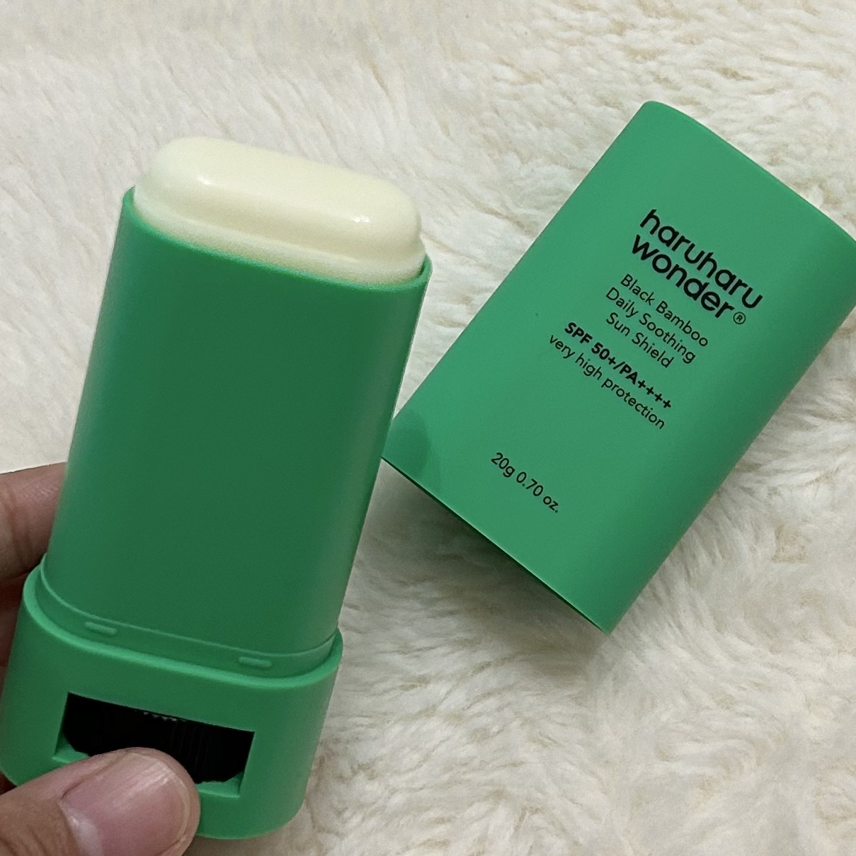 ブラックライスモイスチャーエアリーフィットデイリーサンスクリーン/haruharu wonder/日焼け止めクリームを使ったクチコミ（3枚目）