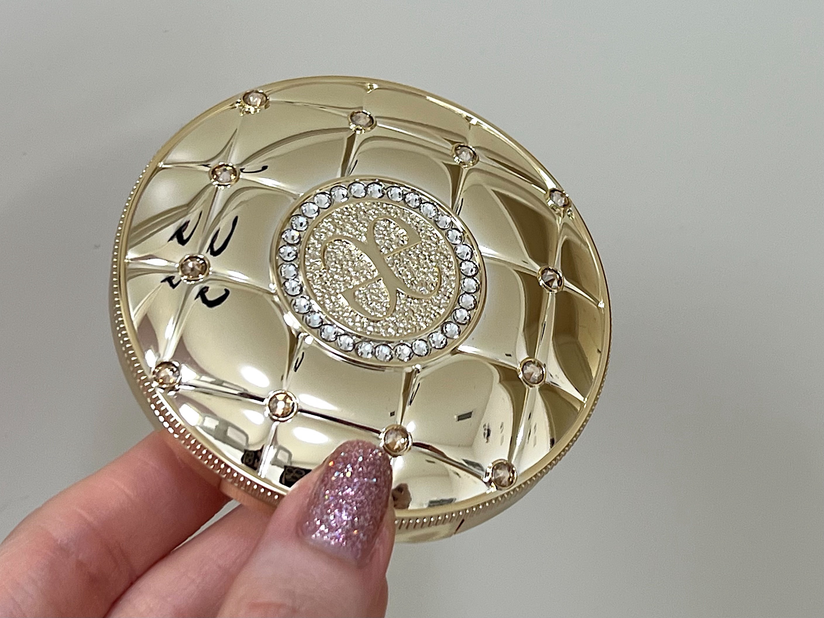 ラ プードル オートニュアンス/Elégance/プレストパウダーを使ったクチコミ（1枚目）