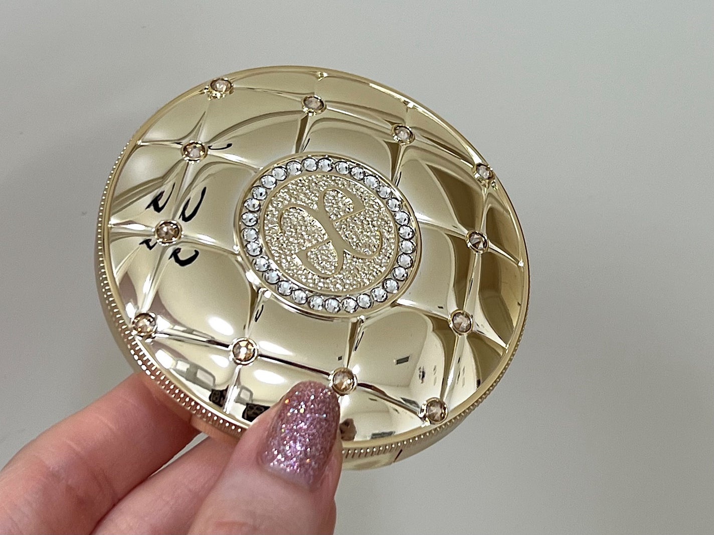 ラ プードル オートニュアンス/Elégance/プレストパウダーを使ったクチコミ(1枚目)