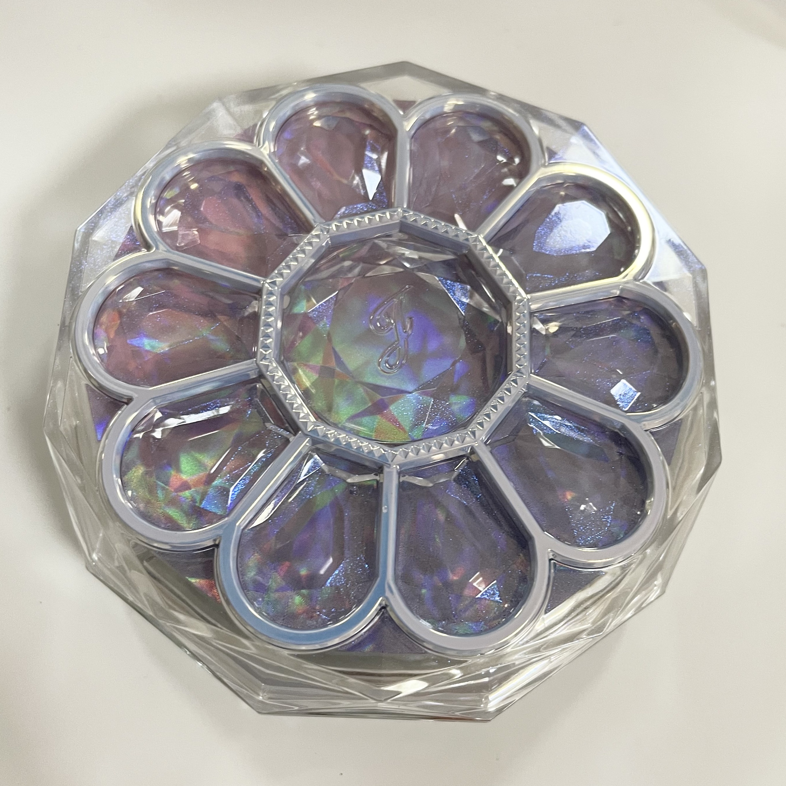 ジルスチュアート ブルームクチュール アイズ　ジュエルドブーケ 16 sun-kissed sunstone <クリスタルラグーンパレス>（限定）/JILL STUART/アイシャドウパレットを使ったクチコミ（1枚目）