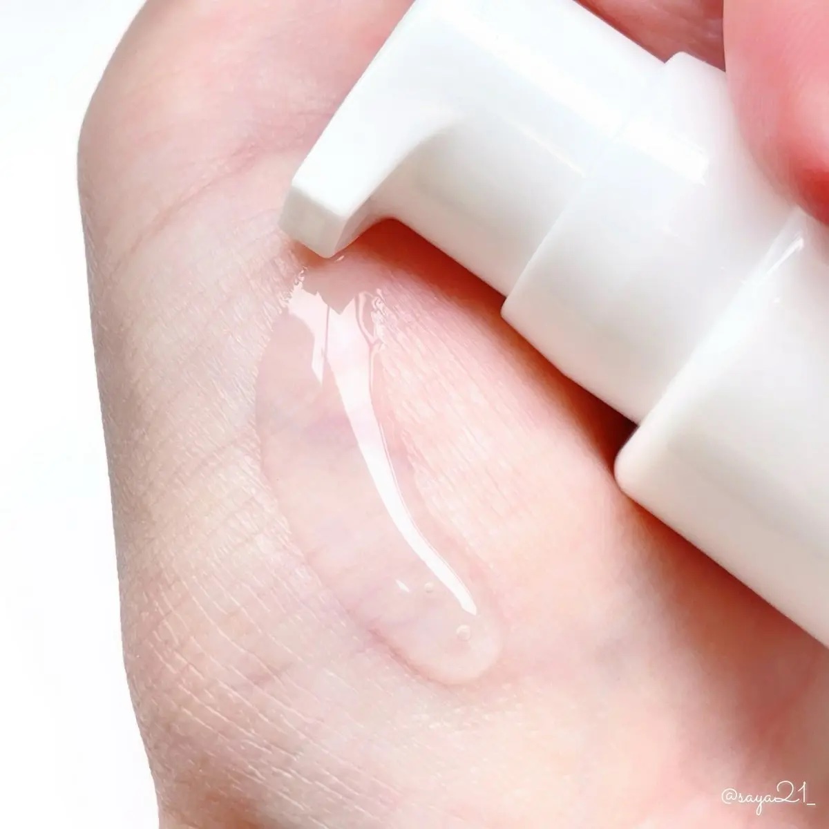 ルーティー プロテクトジェル/LUTY/アウトバストリートメントを使ったクチコミ（2枚目）