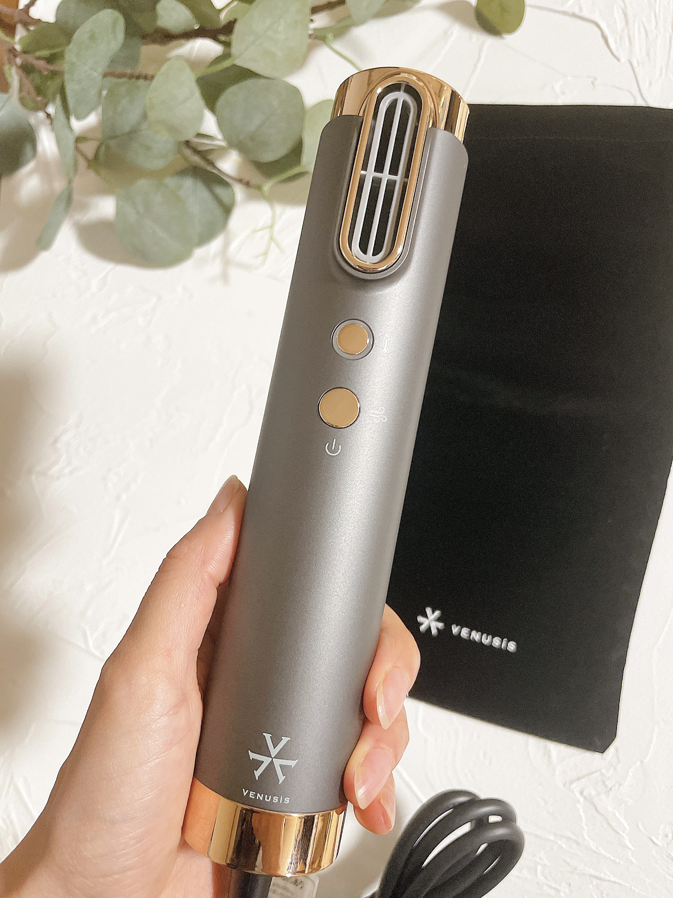  スリムフィットドライヤー VDS-7000/VENUSiS/ドライヤーを使ったクチコミ（2枚目）