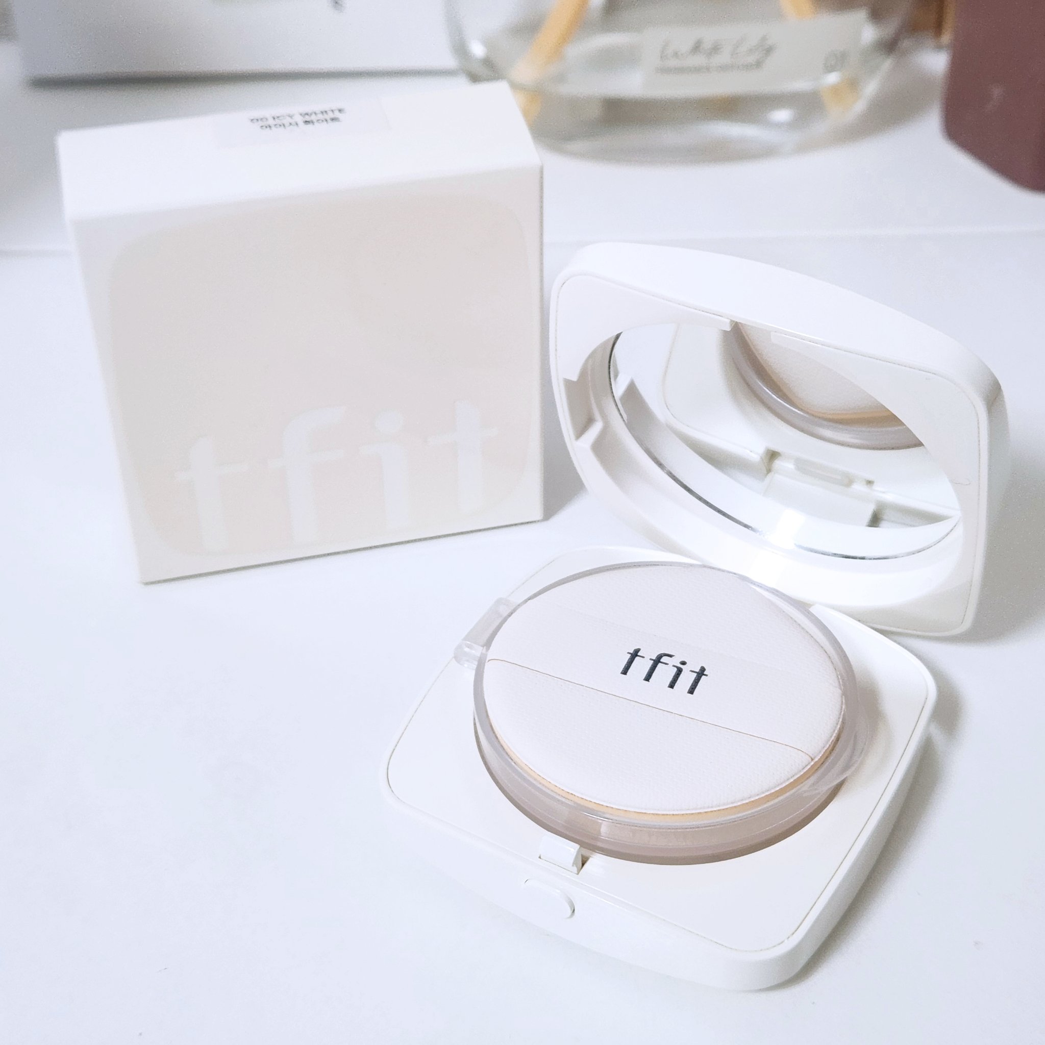 ベースフィットトーンアップサンクッション/TFIT/クッションファンデーションを使ったクチコミ（2枚目）