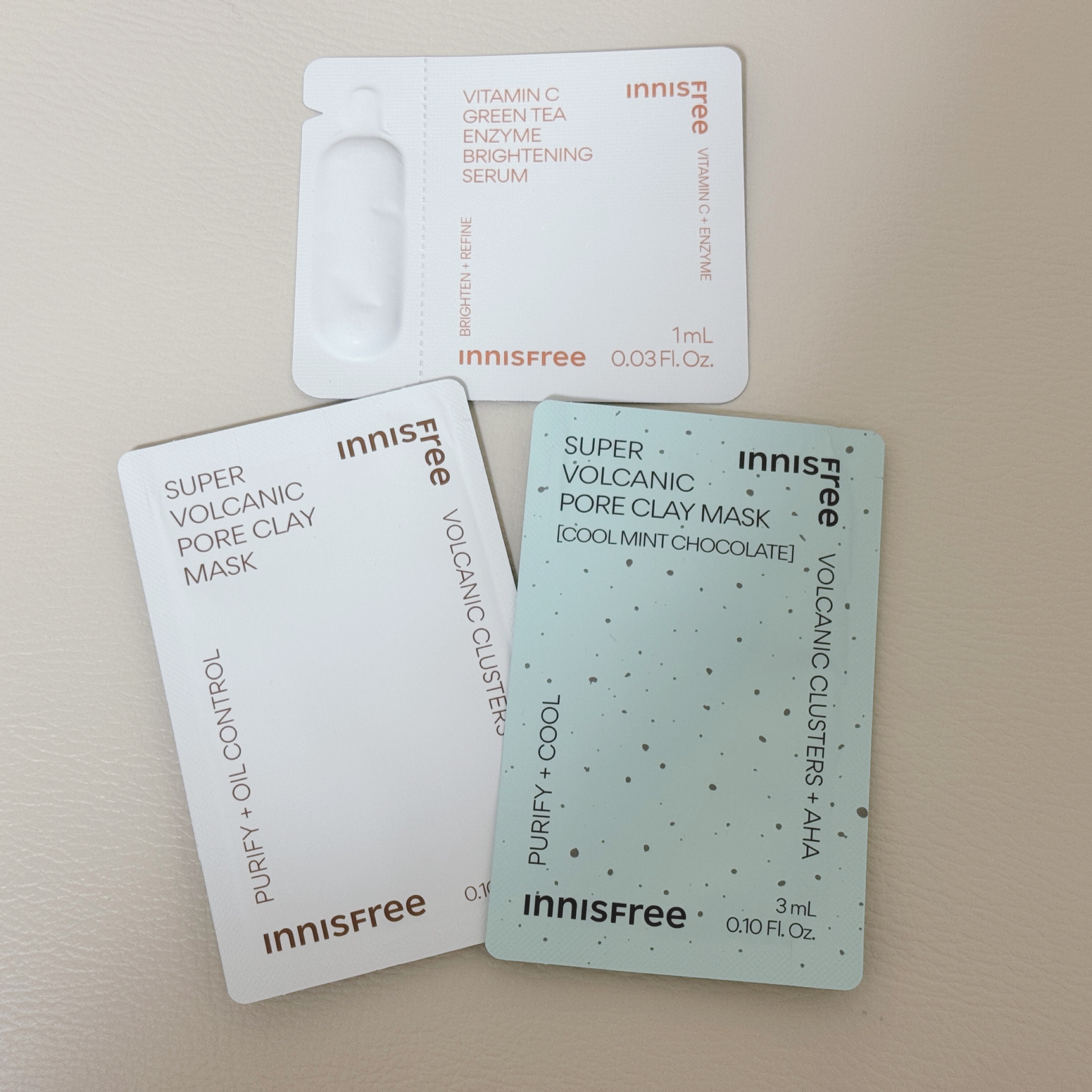 スーパーヴォルカニック　ポア　クレイマスク　クールミントチョコレート/innisfree/洗い流すパック・マスクを使ったクチコミ（1枚目）