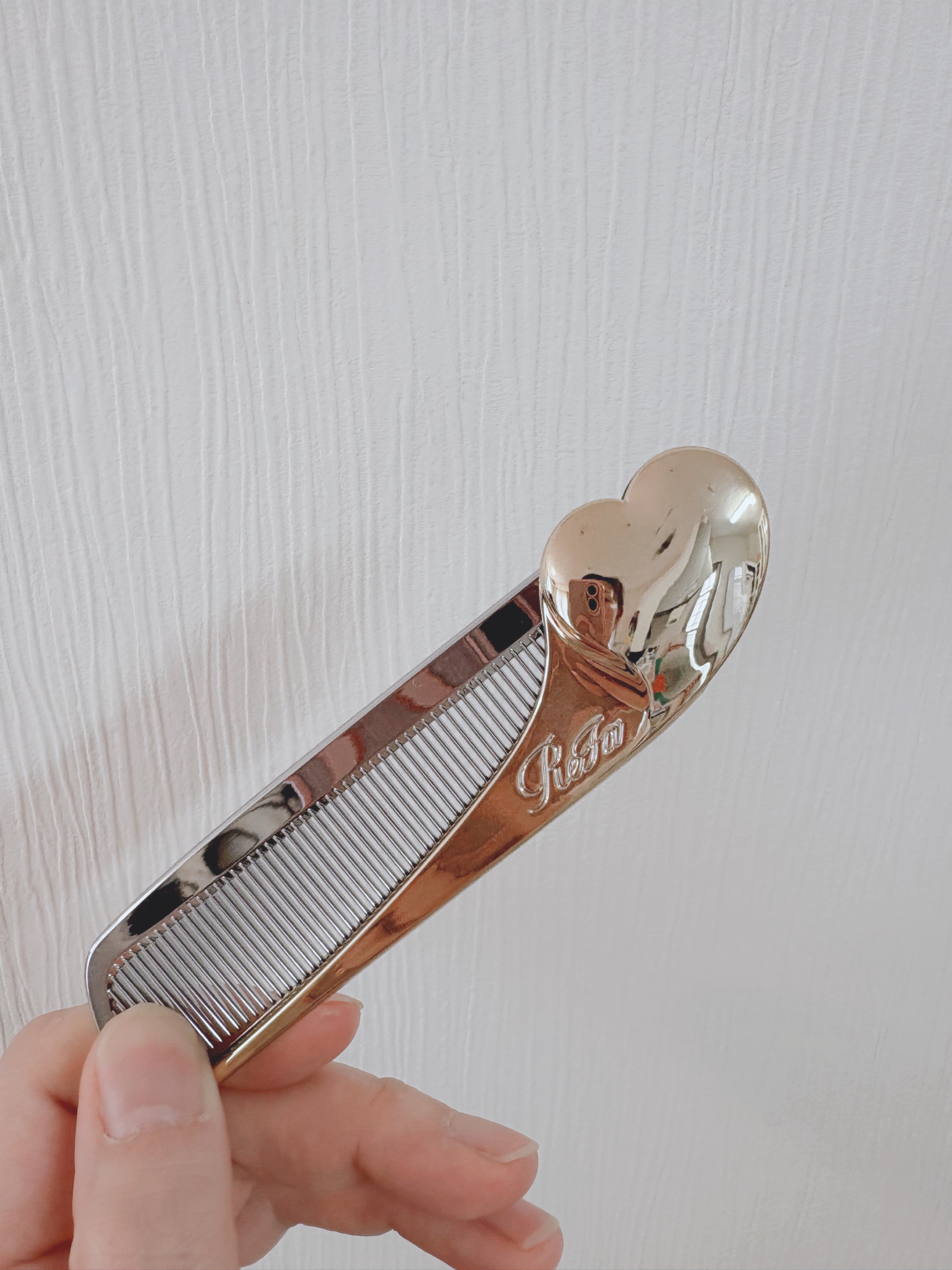 ReFa HEART COMB Aira/ReFa/ヘアコームを使ったクチコミ（1枚目）