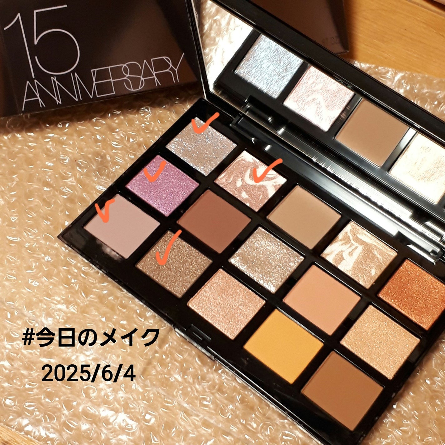 アディクション 15th アニバーサリー アイシャドウパレット “ロック ザ ベスト モーメンツ”/ADDICTION/パウダーアイシャドウを使ったクチコミ(1枚目)