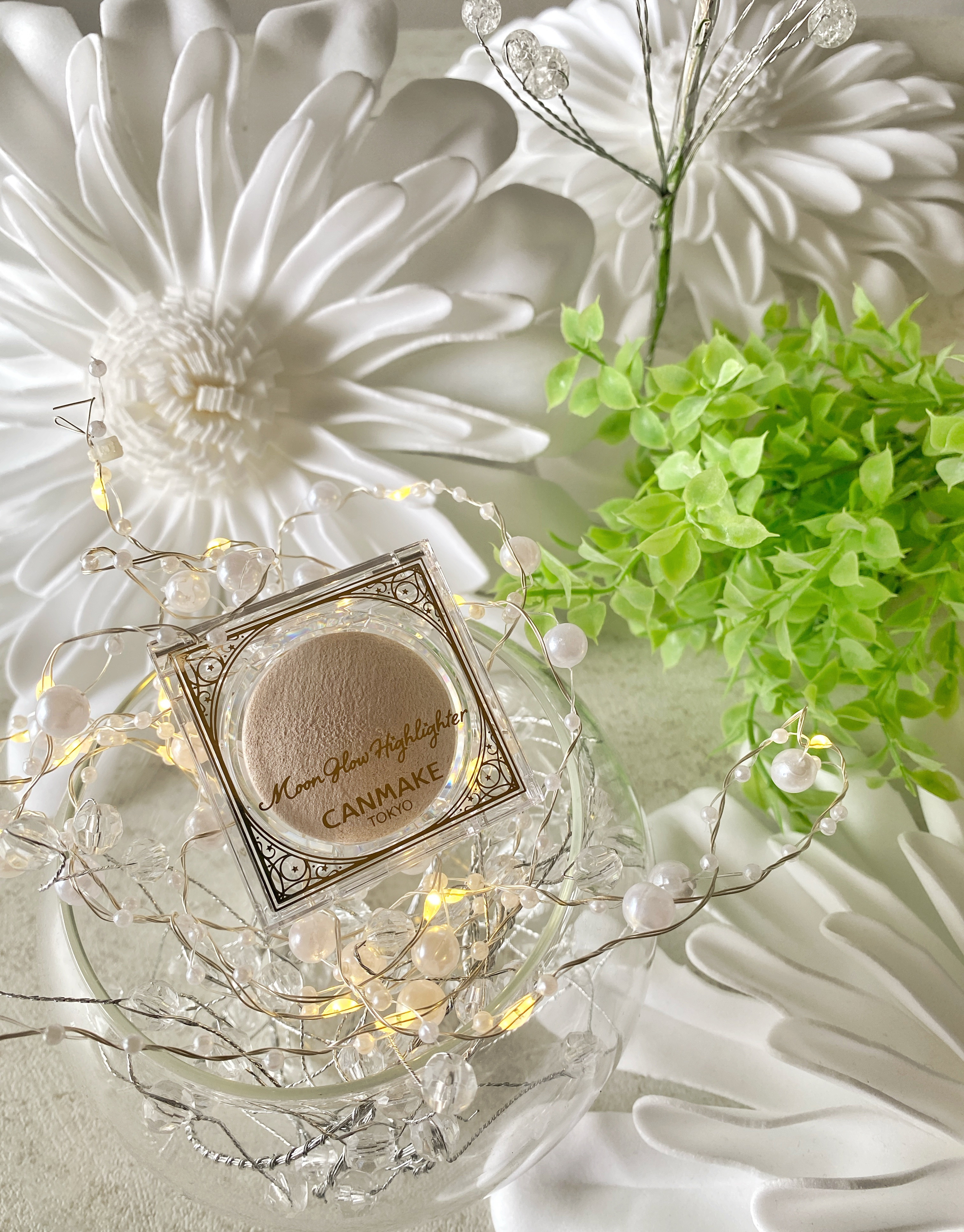 ムーングロウハイライター 01 ムーングロウホワイト/キャンメイク/ハイライトを使ったクチコミ（1枚目）