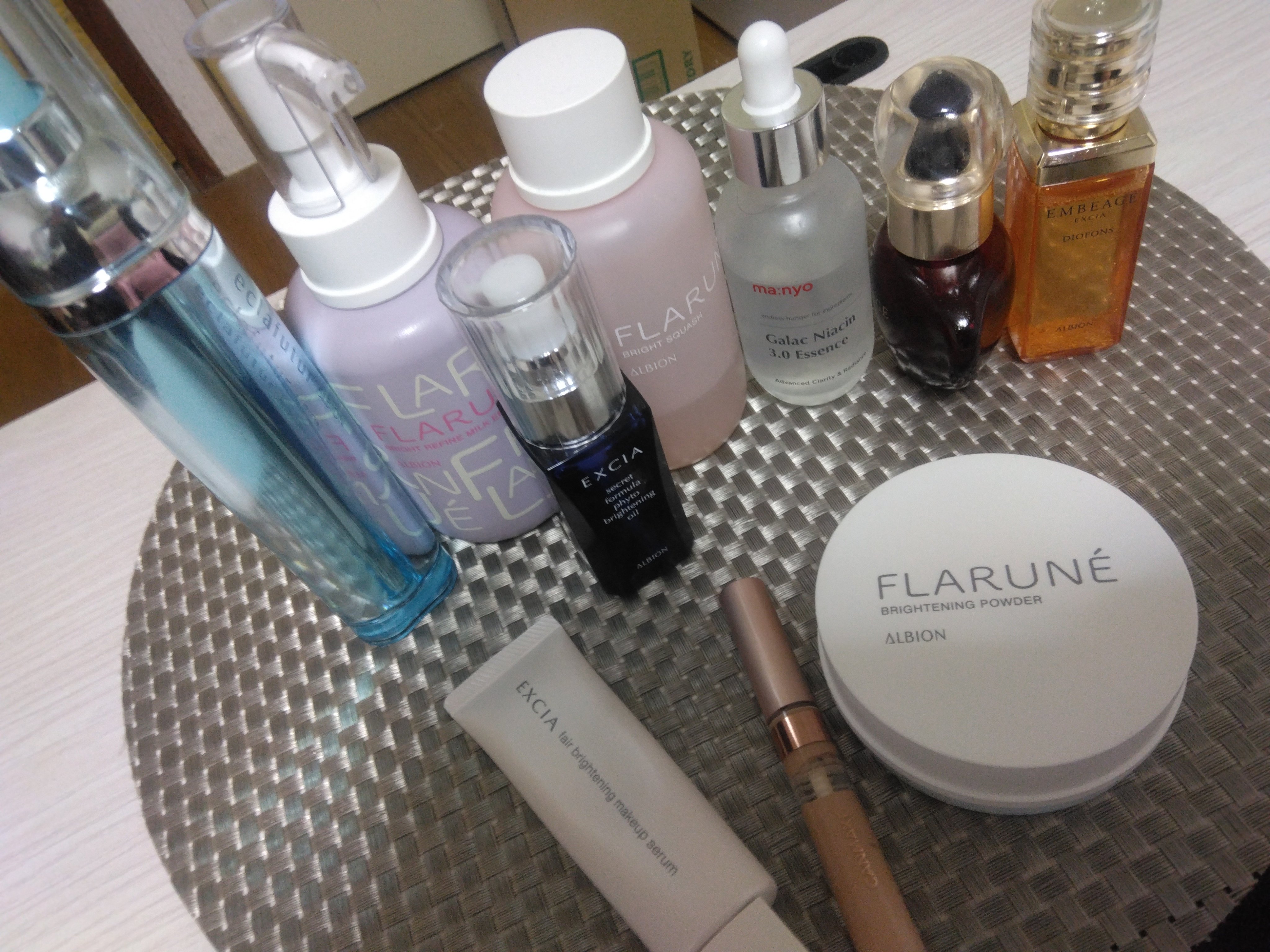 試してみた】エクシア フェアブライトニング メイクアップセラム