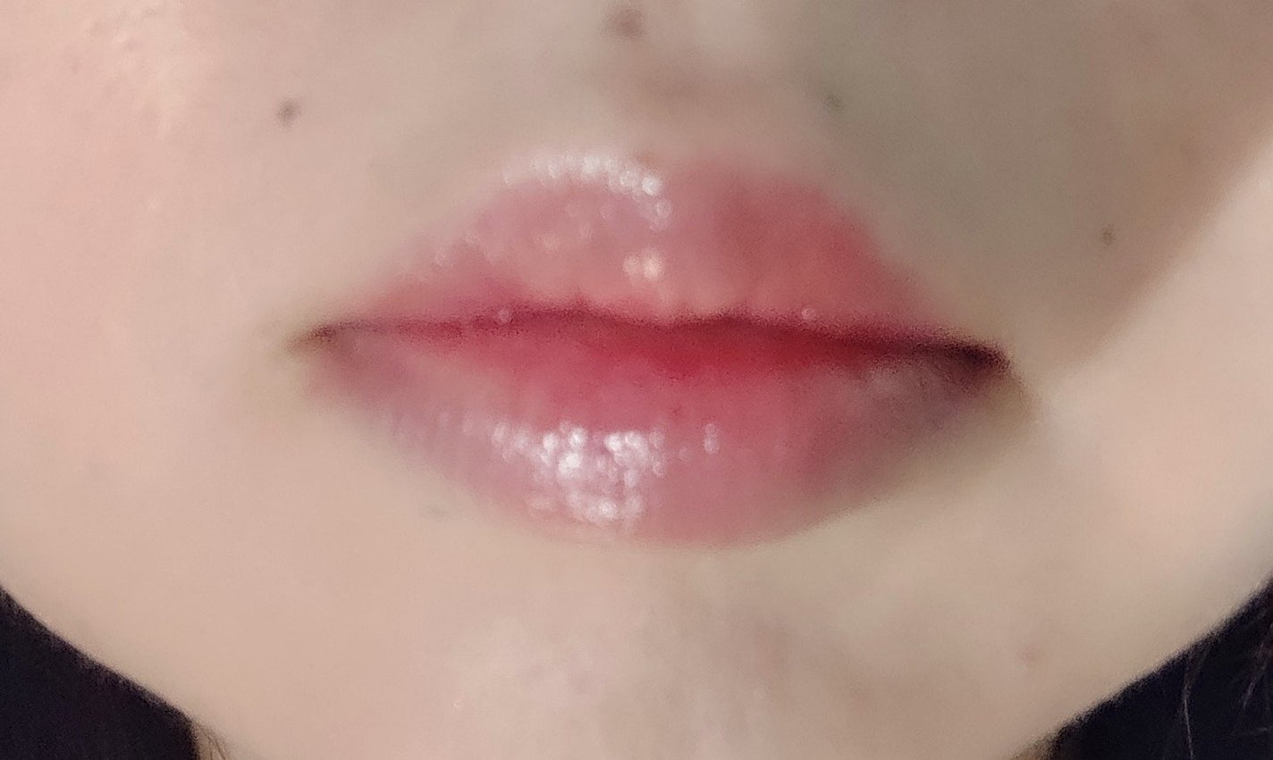 YSL ラブシャイン キャンディグレーズ/YVES SAINT LAURENT BEAUTE/口紅を使ったクチコミ(2枚目)