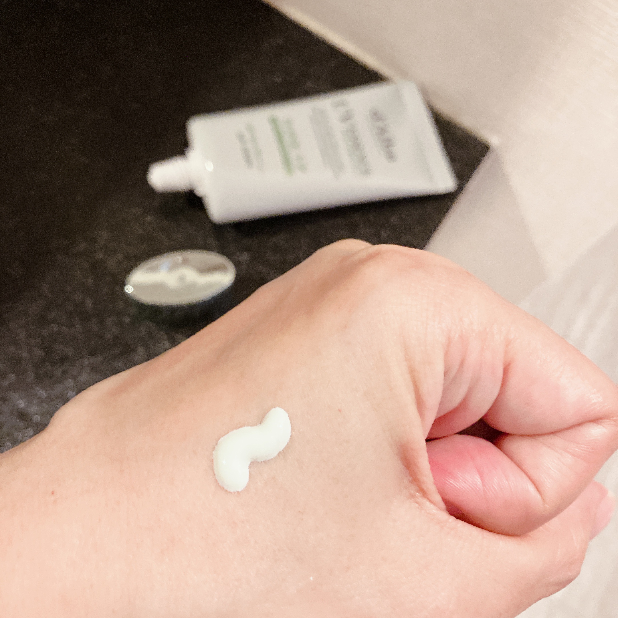 クリーンティーツリーリポソームトーンアップサンクリーム（グリーン）/ダルバ/日焼け止めクリームを使ったクチコミ（2枚目）