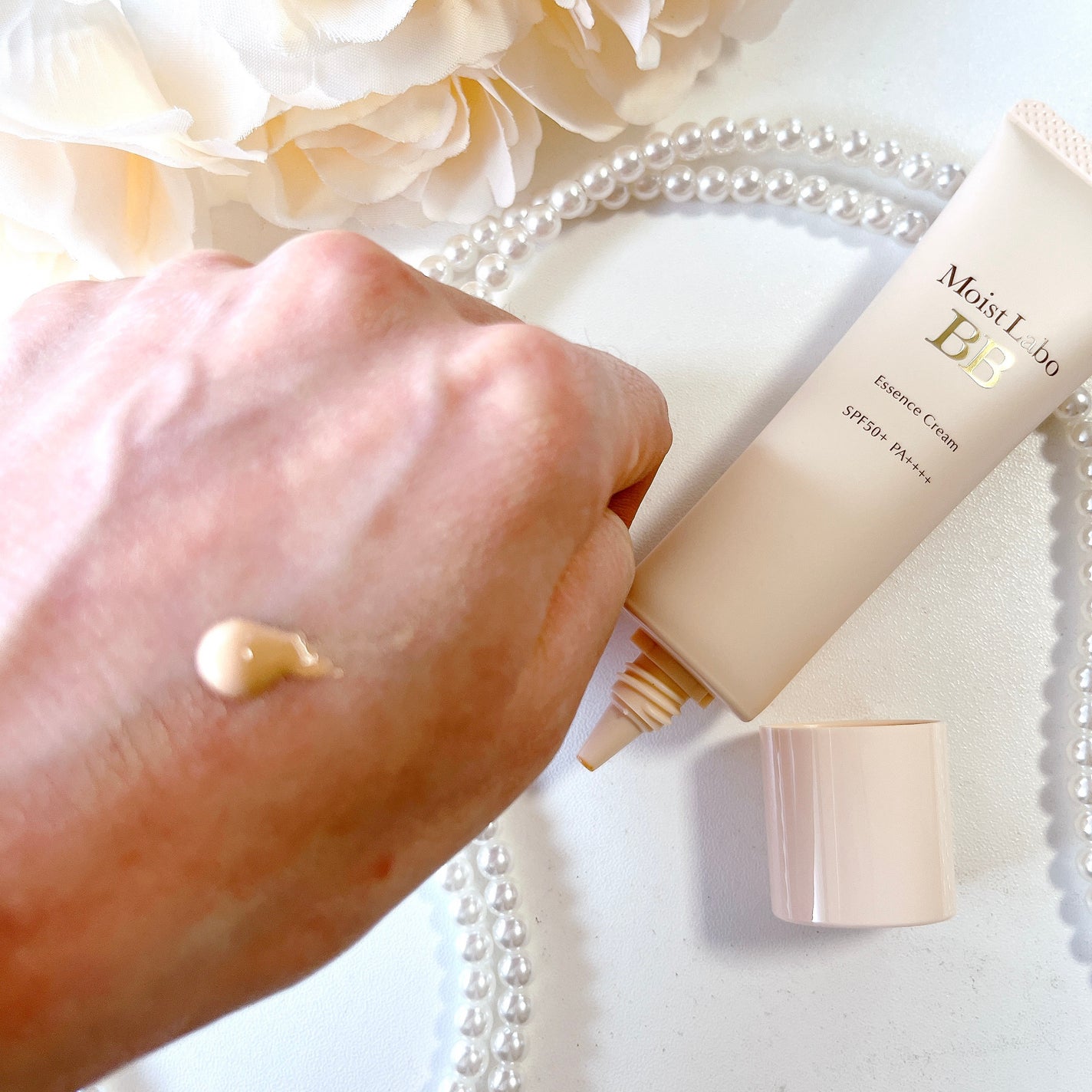 モイストラボ BBエッセンスクリーム/Moist Labo/BBクリームを使ったクチコミ(3枚目)