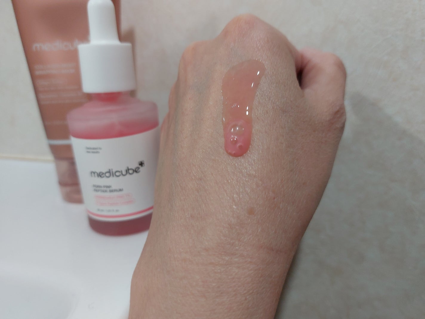 PDRNピンクアンプル PDRN 10,000ppm配合/MEDICUBE/美容液を使ったクチコミ(3枚目)