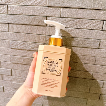 パフュームボディウォッシュ フィグピーチウーロンティー/TEABLESS/ボディソープを使ったクチコミ(2枚目)