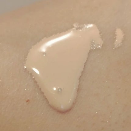 ゼン ウェア グロウ/DECORTÉ/リキッドファンデーションを使ったクチコミ(4枚目)