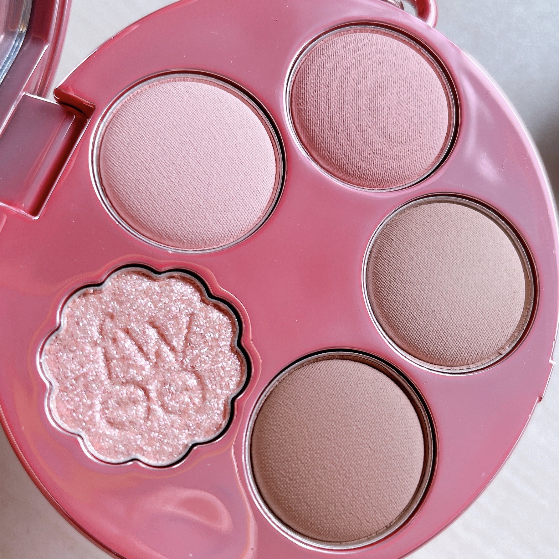 フィー fwee ポケットアイパレット 韓国コスメ アイシャドウパレット フィー fwee ポケットアイパレット 韓国コスメ アイシャドウ