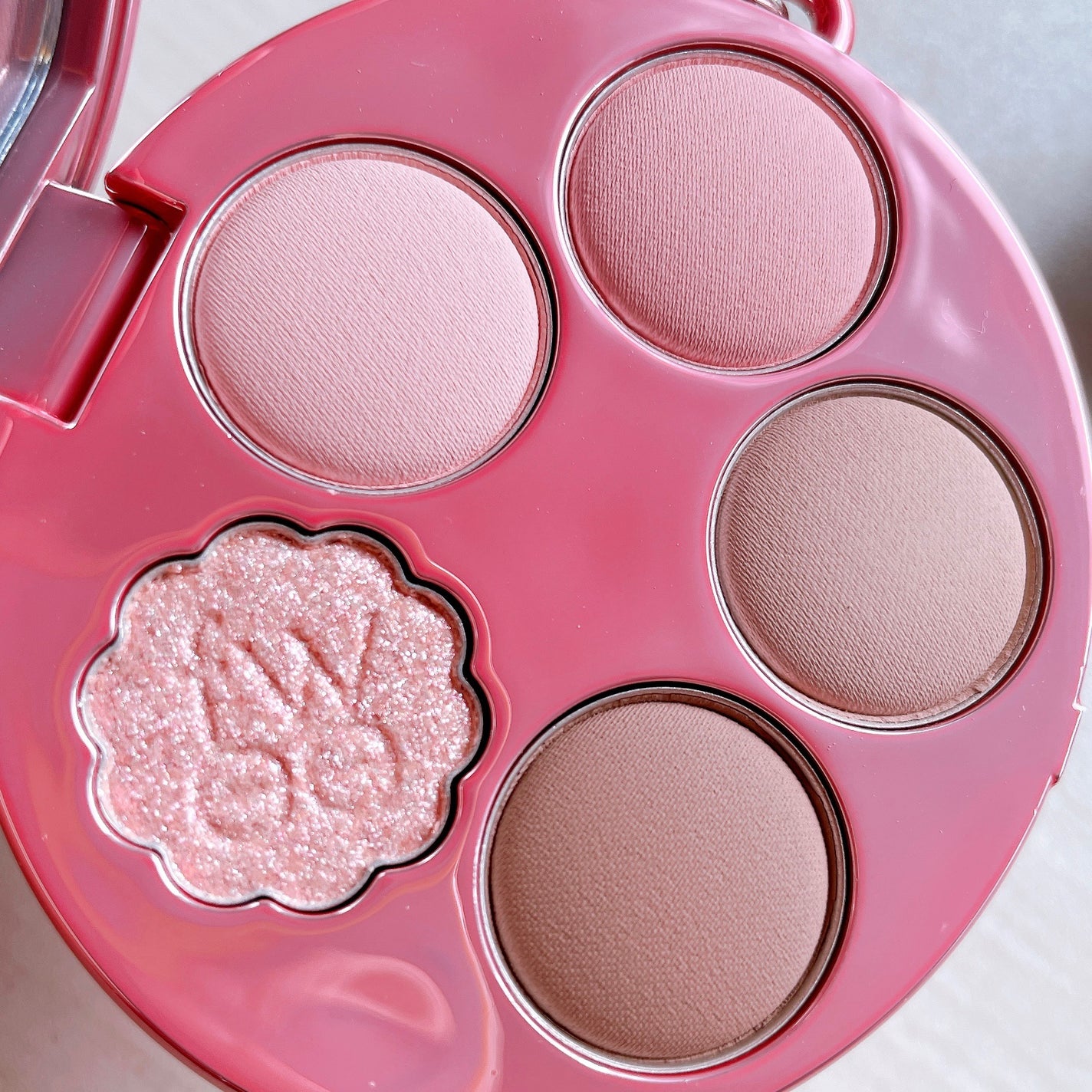 フィー ポケットアイパレット/fwee/アイシャドウパレットを使ったクチコミ(5枚目)