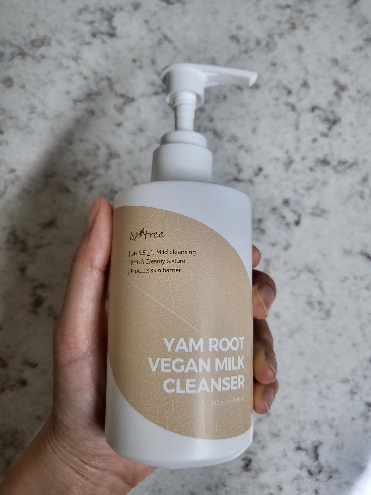 Yam Rootヴィーガンミルククレンザー/Isntree/ミルククレンジングを使ったクチコミ(2枚目)
