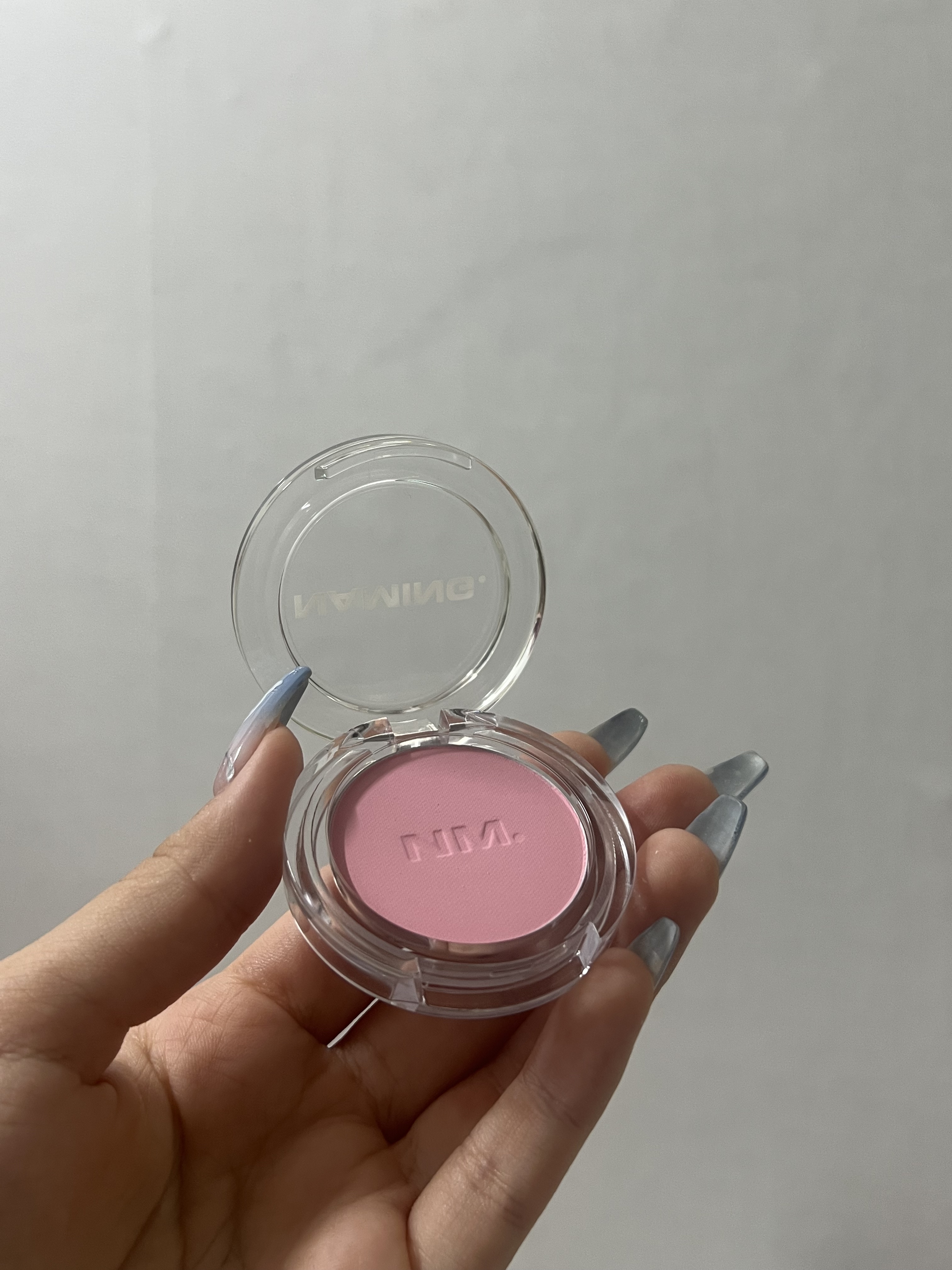 ネーミング フラッフィーパウダーブラッシュ/NAMING./パウダーチークを使ったクチコミ（3枚目）