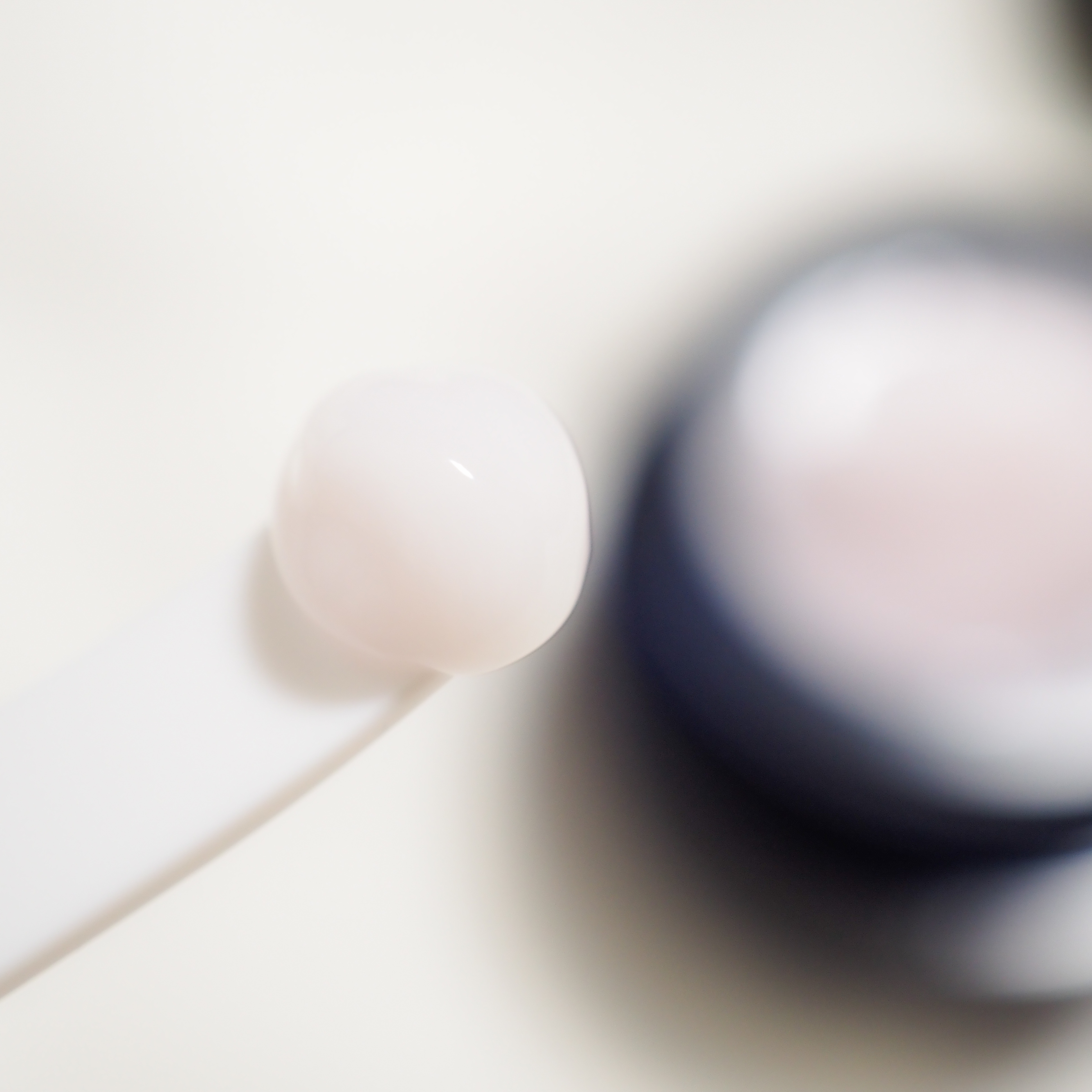 アテニア ミッドナイトモイスチャライザー/アテニア/フェイスクリームを使ったクチコミ（3枚目）