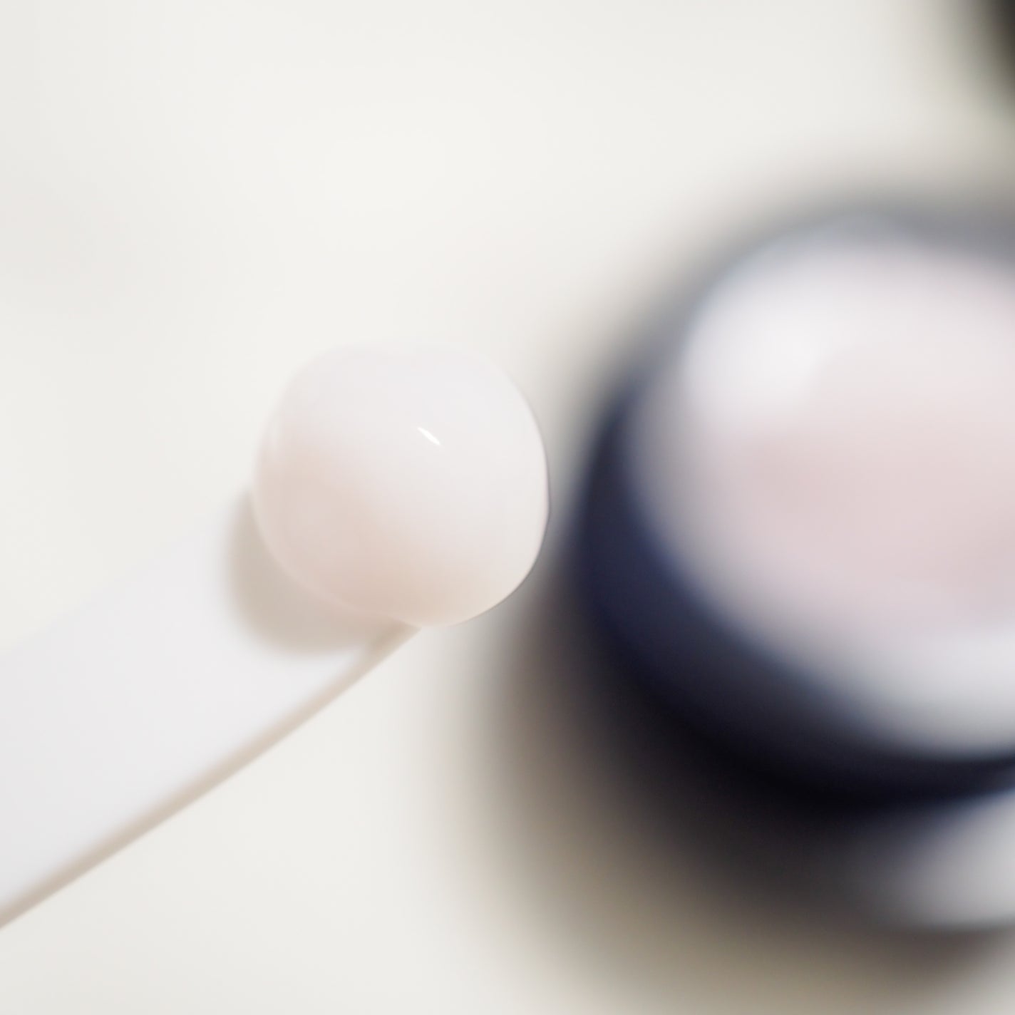 アテニア ミッドナイトモイスチャライザー/アテニア/フェイスクリームを使ったクチコミ(3枚目)