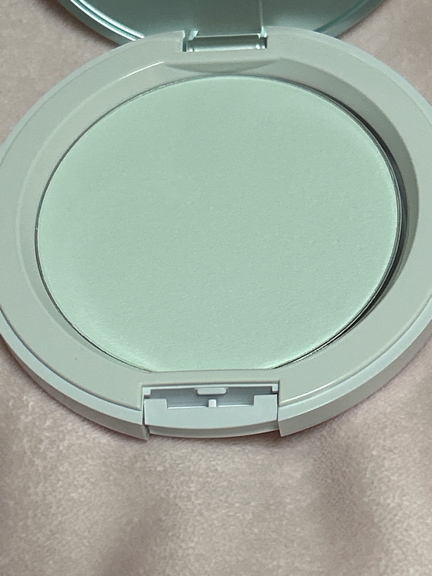 アンプルール フェイスパウダー クール/アンプルール/プレストパウダーを使ったクチコミ(8枚目)