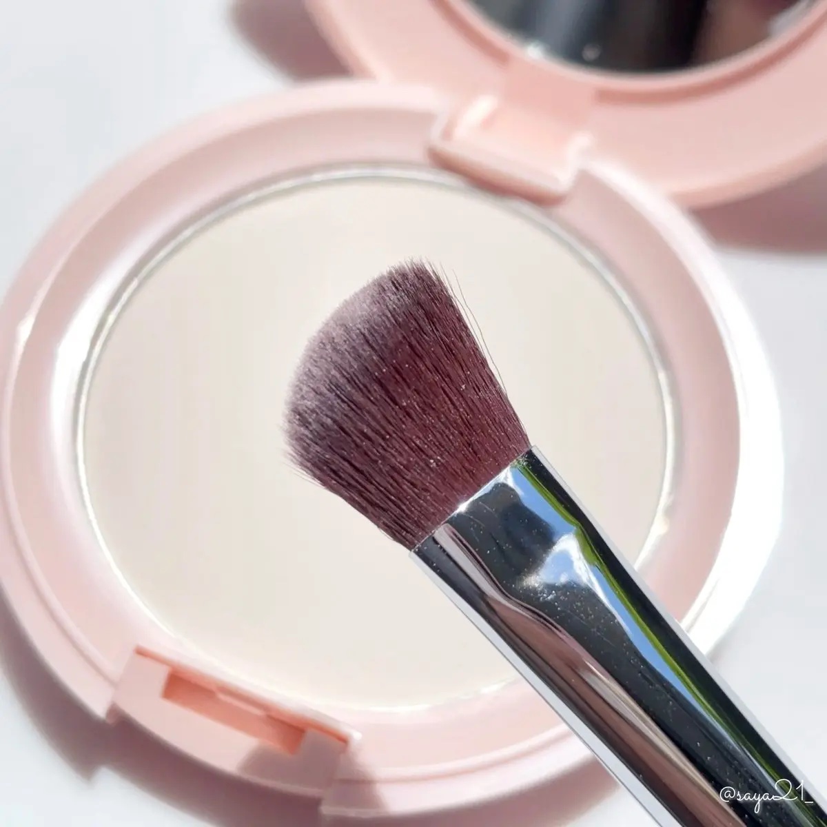 upink×Piccasso ポイントフェイスブラシ/upink/メイクブラシを使ったクチコミ（3枚目）