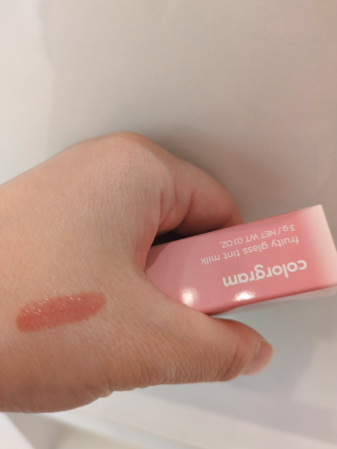 カラーグラム タンフルグラスティントミルク/Colorgram/リップティントを使ったクチコミ（3枚目）