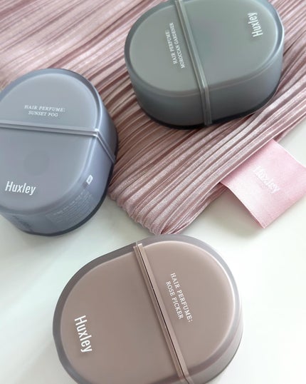 ナチュラル美人になりたい女 on LIPS 「【髪を蝶の集まるガーデンに】・Huxleyヘアパフューム25m..」(4枚目)