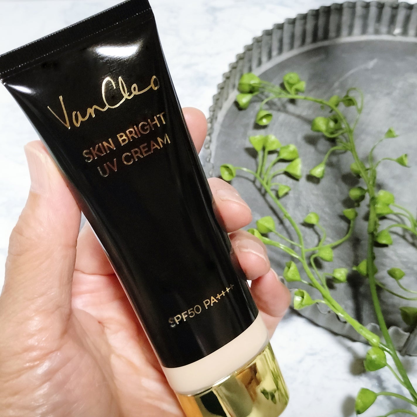 スキンブライトUVクリーム/VanCleo/日焼け止めクリームを使ったクチコミ(2枚目)