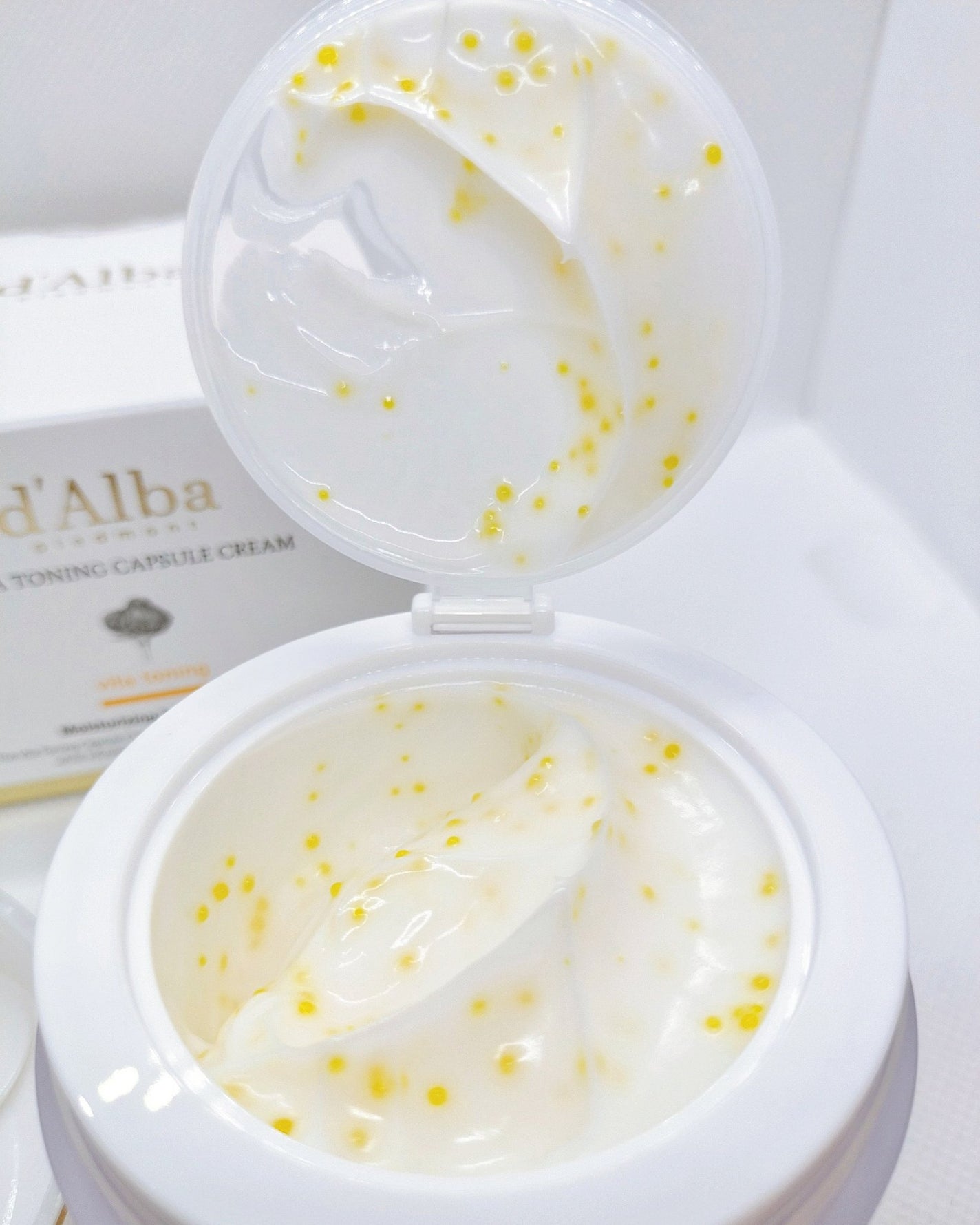 ビタトーニングカプセルクリーム/ダルバ/フェイスクリームを使ったクチコミ(7枚目)